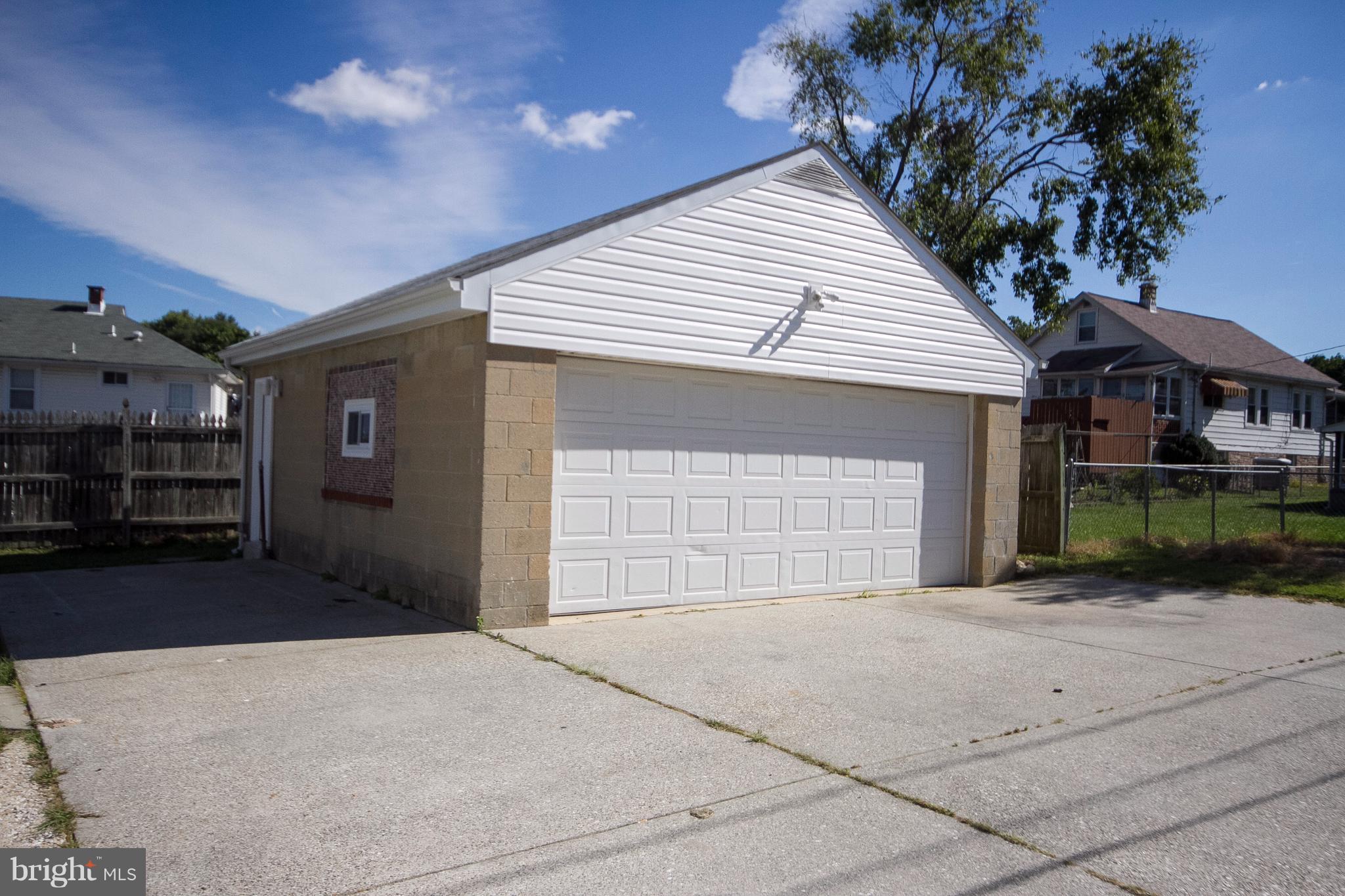 ROSEDALE - Residential