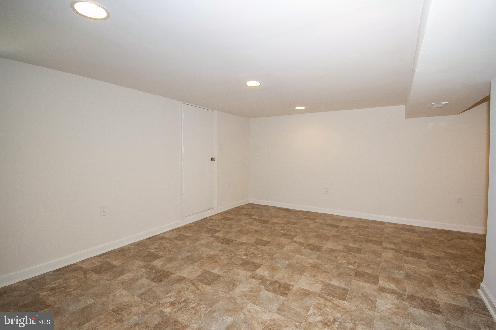 ROSEDALE - Residential