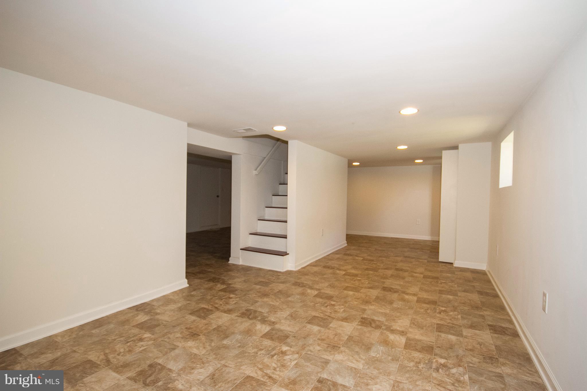 ROSEDALE - Residential