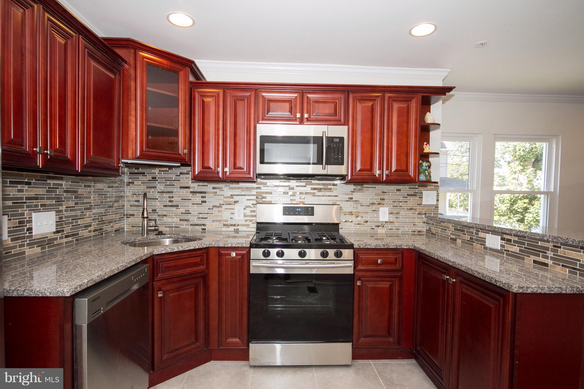 ROSEDALE - Residential