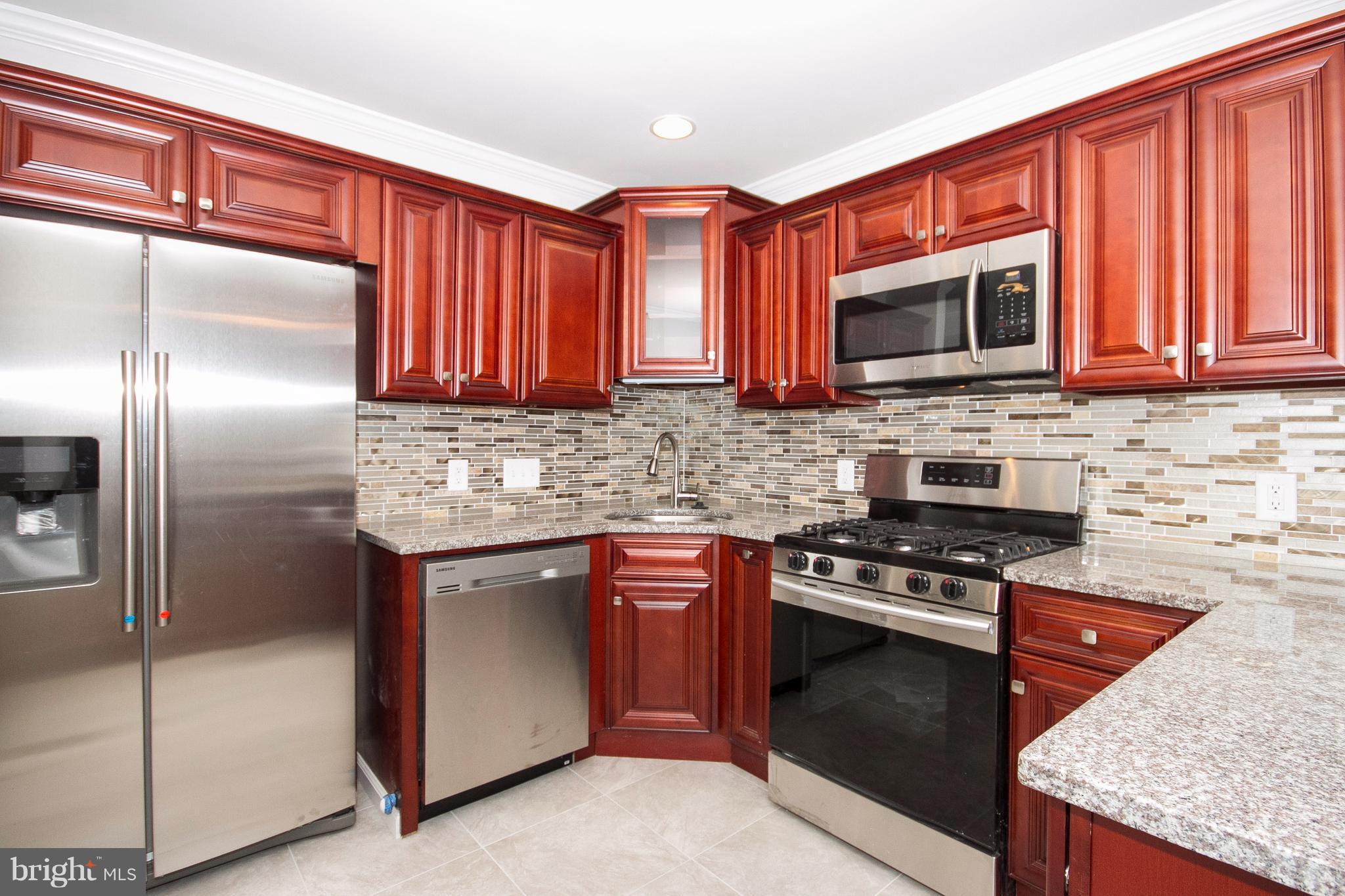 ROSEDALE - Residential