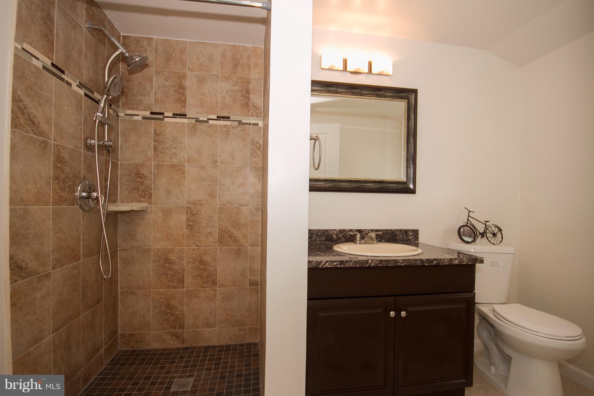 ROSEDALE - Residential