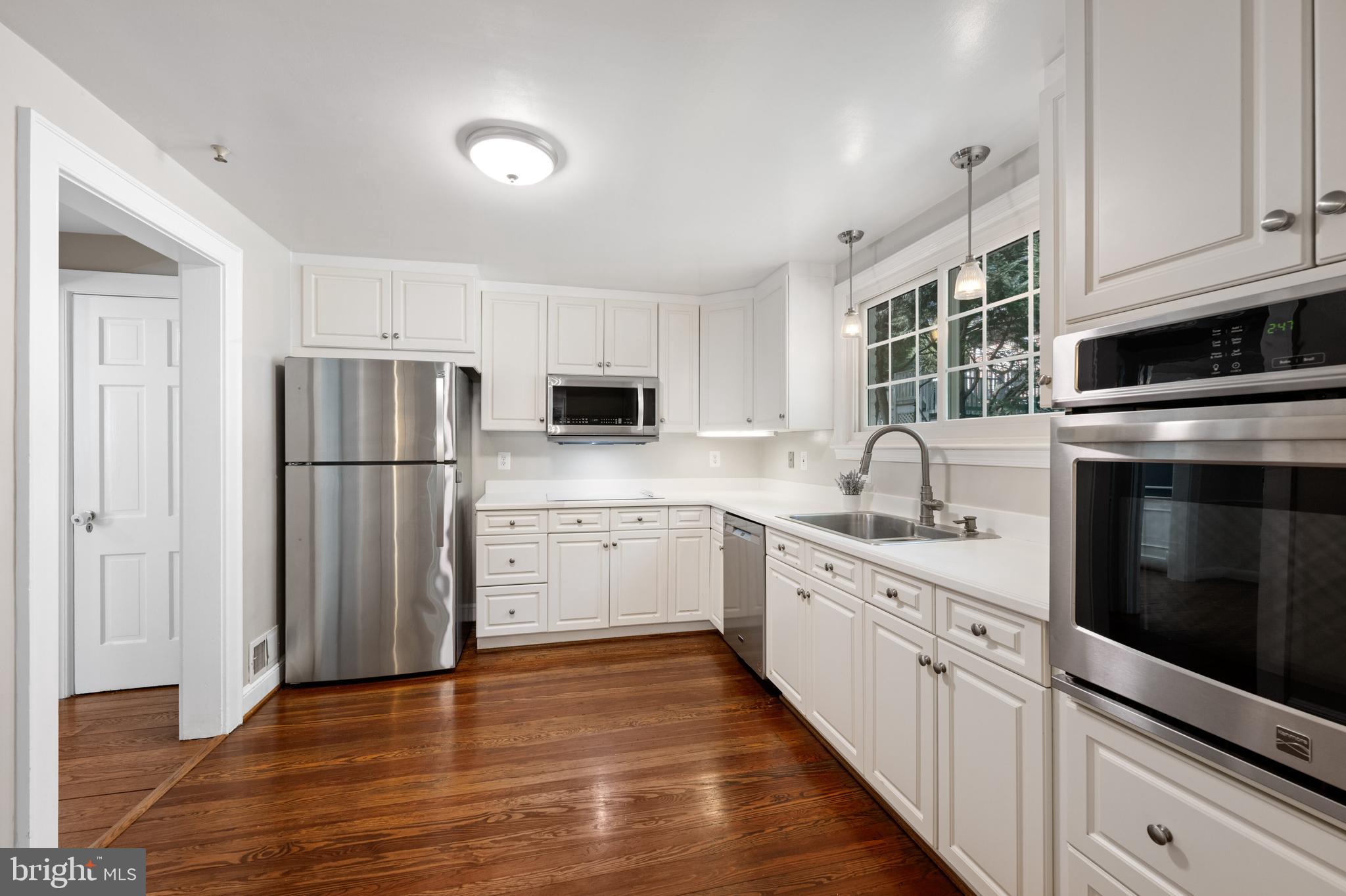 WESTMORELAND HILLS - Residential