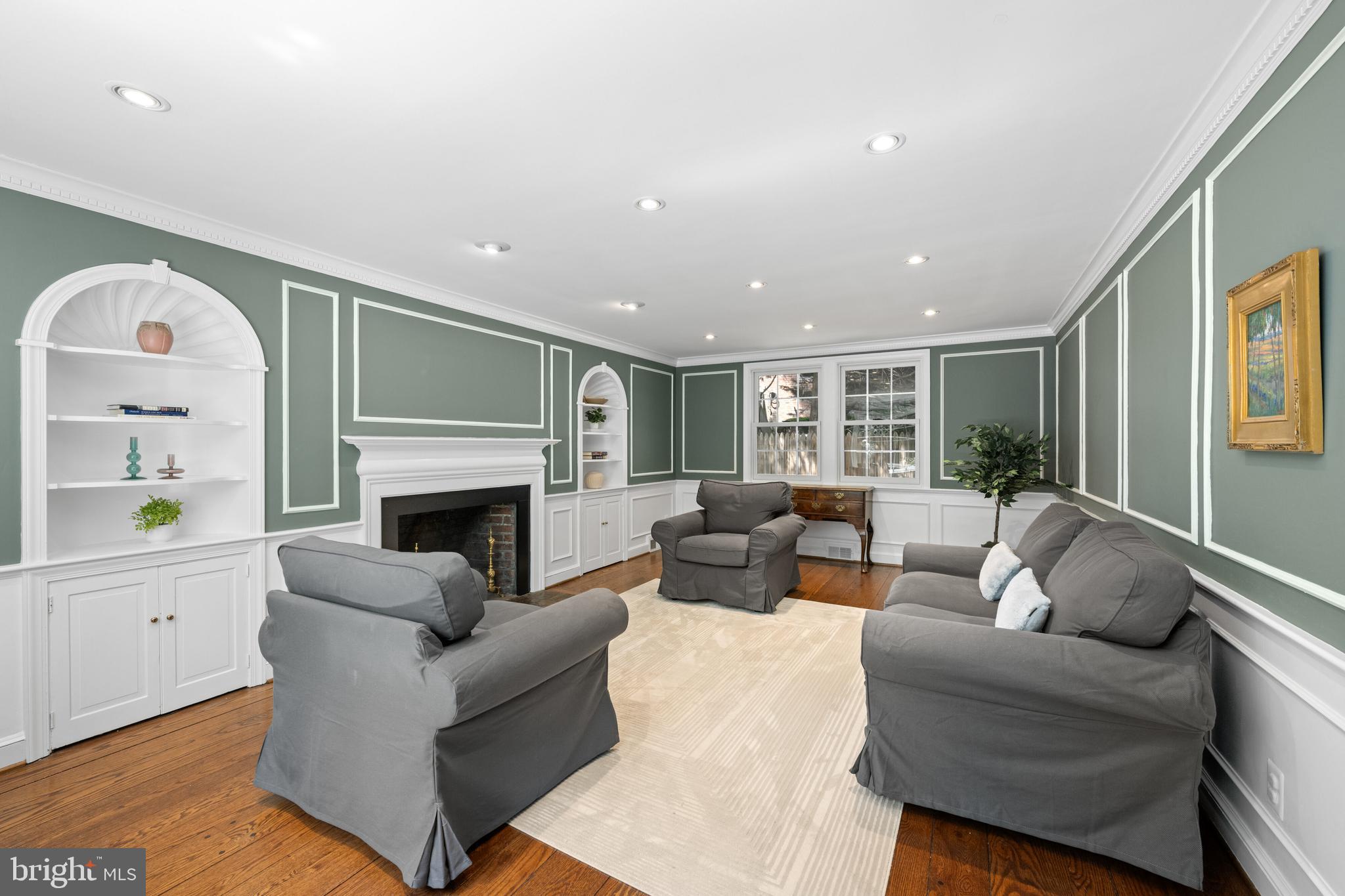 WESTMORELAND HILLS - Residential