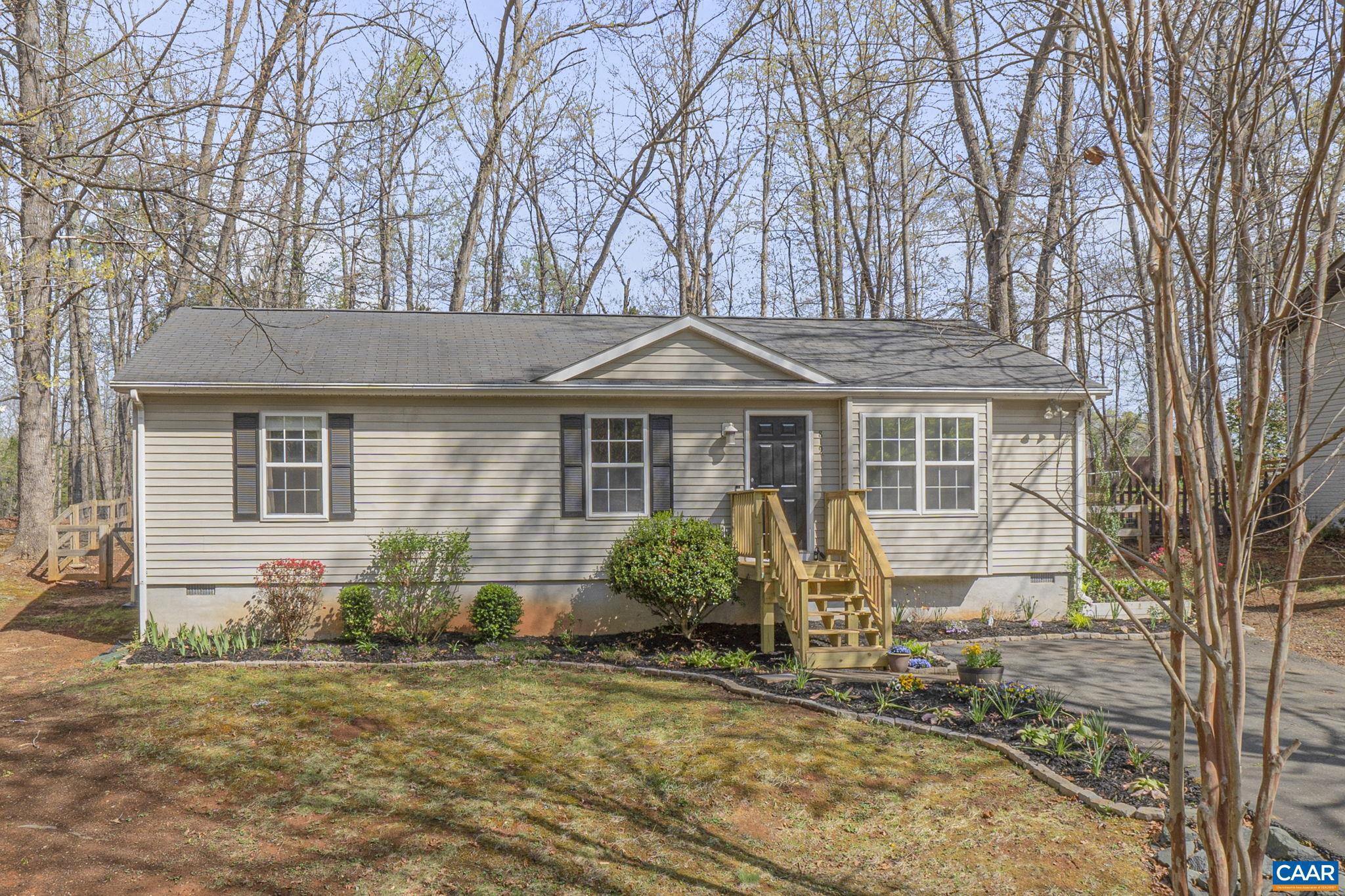 LAKE MONTICELLO - Residential