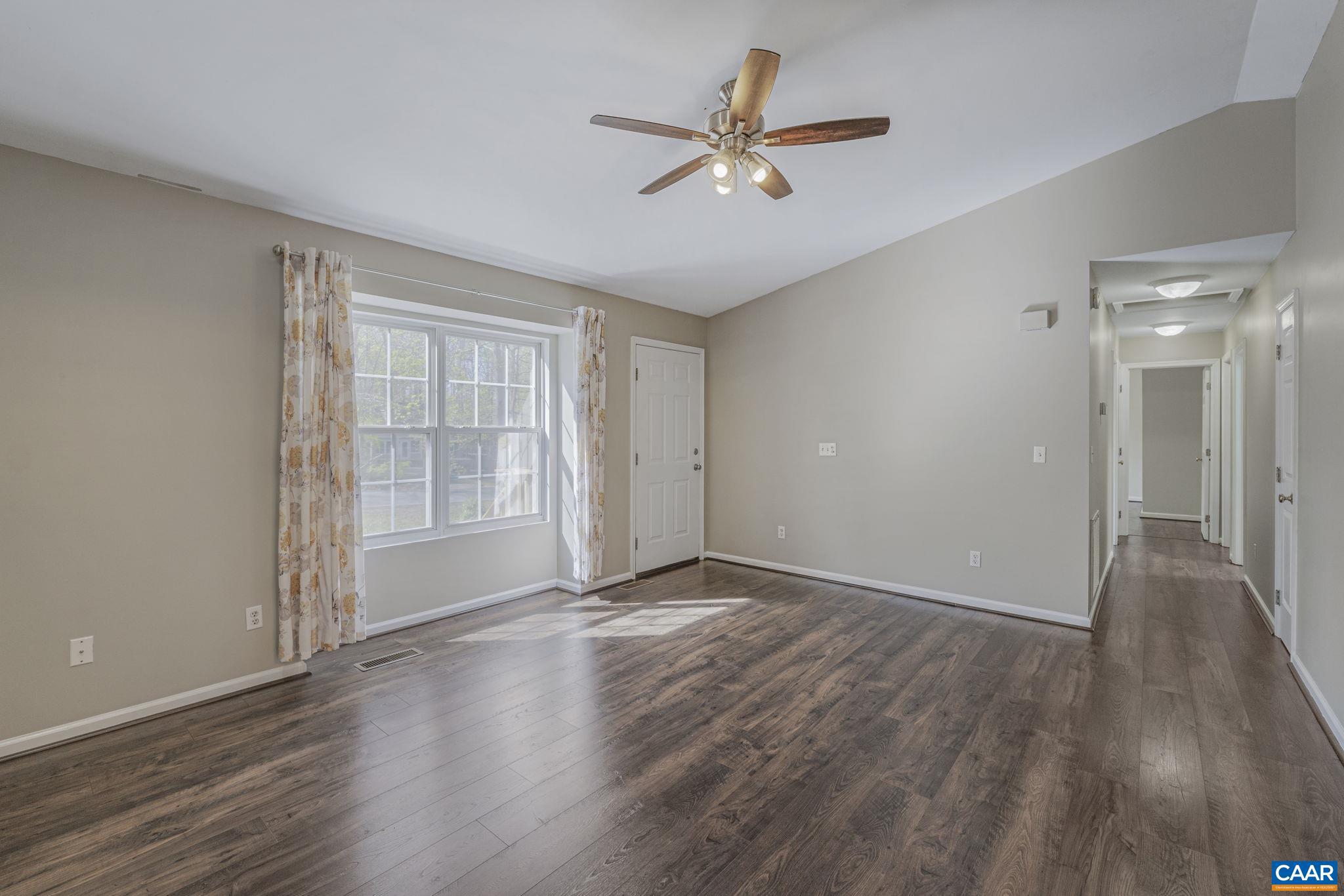 LAKE MONTICELLO - Residential