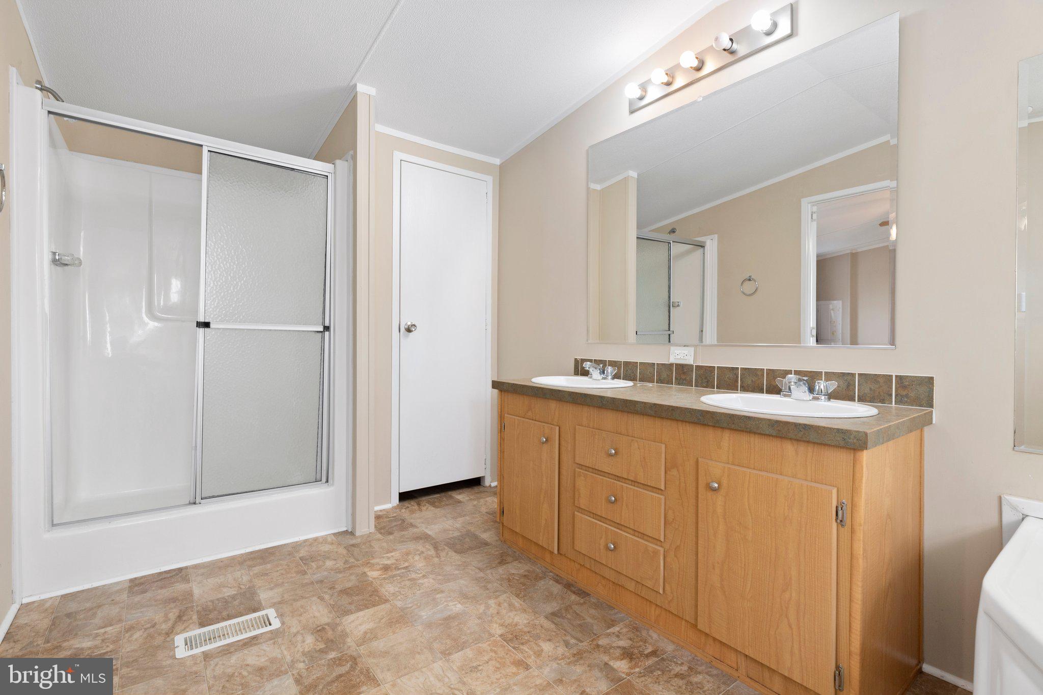 TIMBERNOOK - Residential