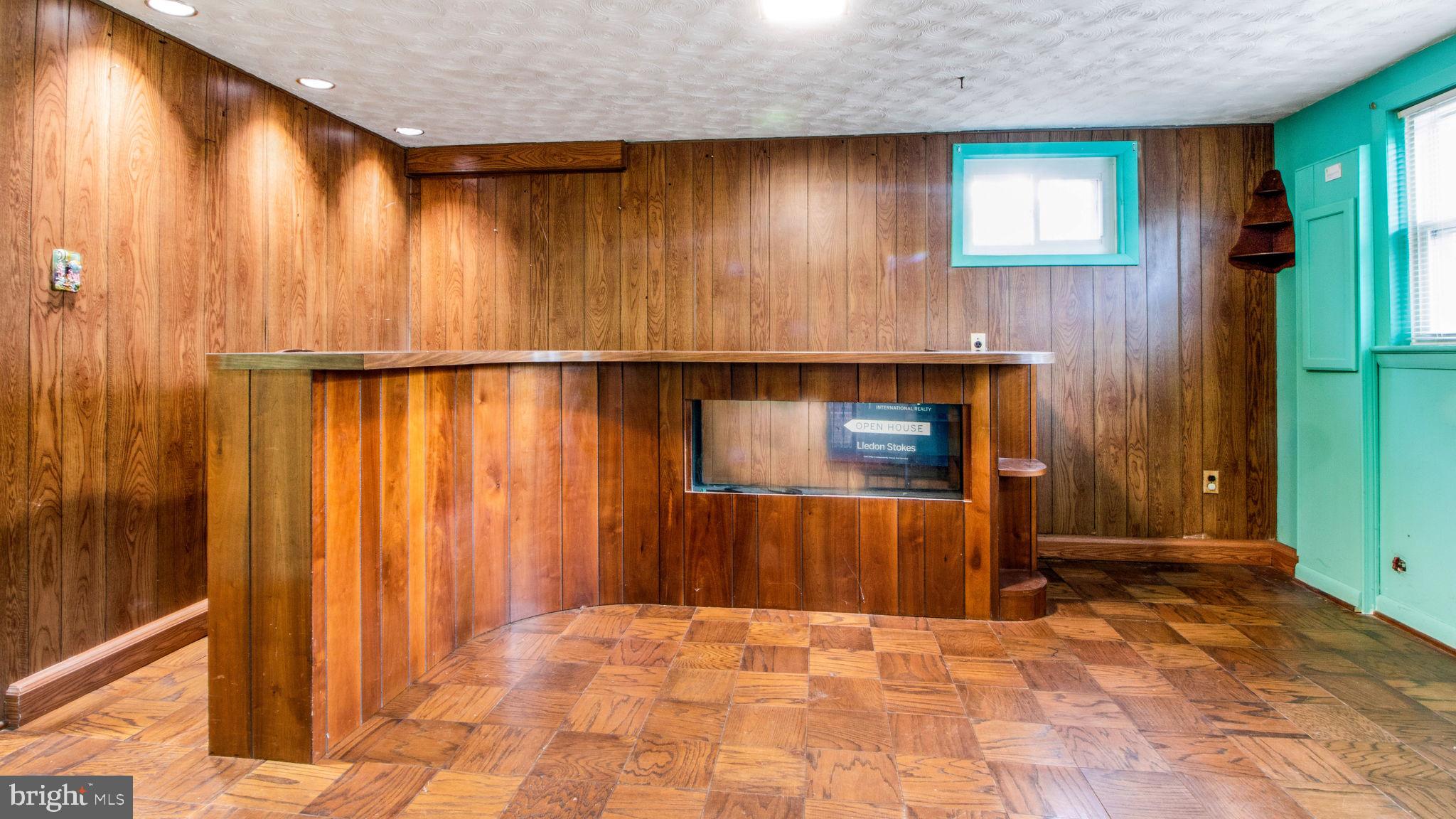 CAPITOL HEIGHTS - Residential