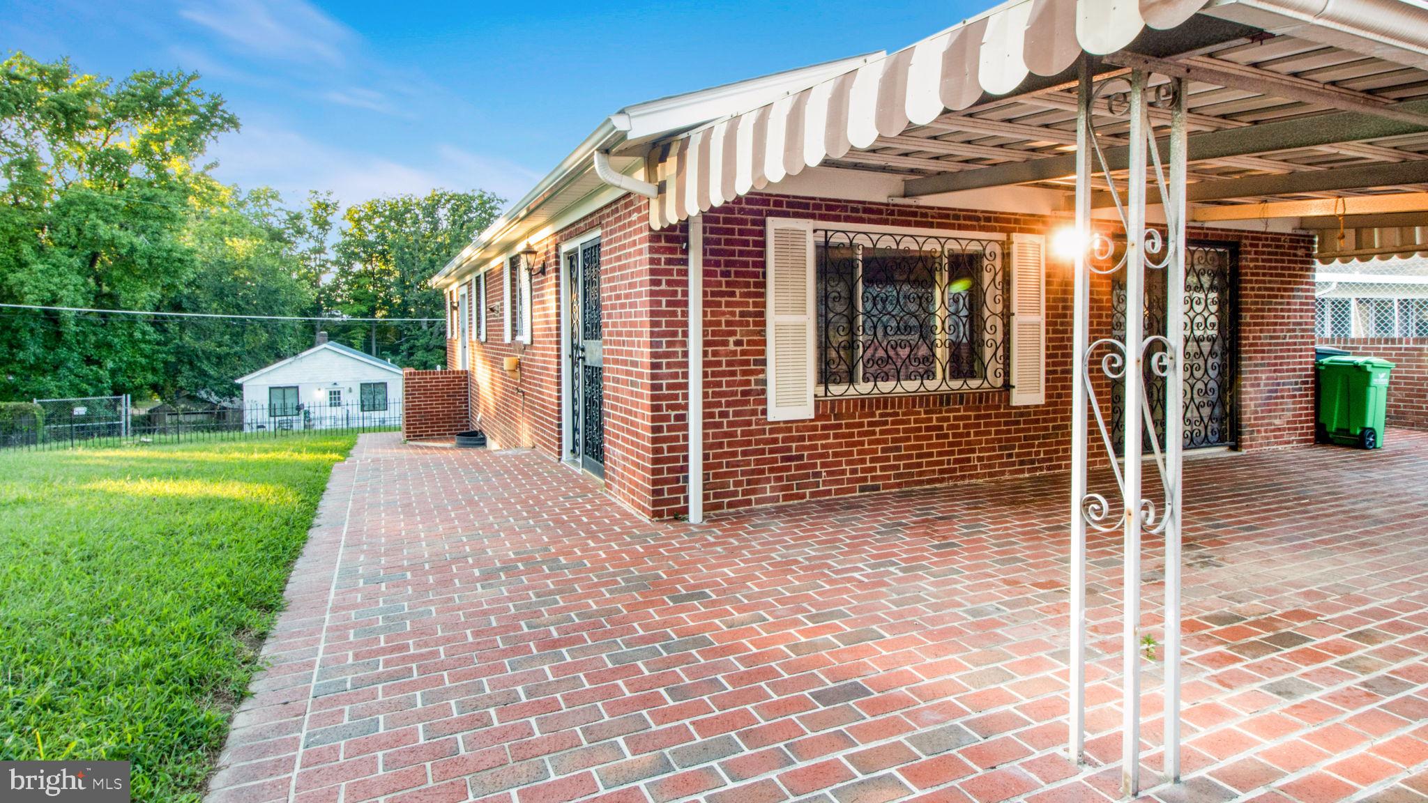 CAPITOL HEIGHTS - Residential