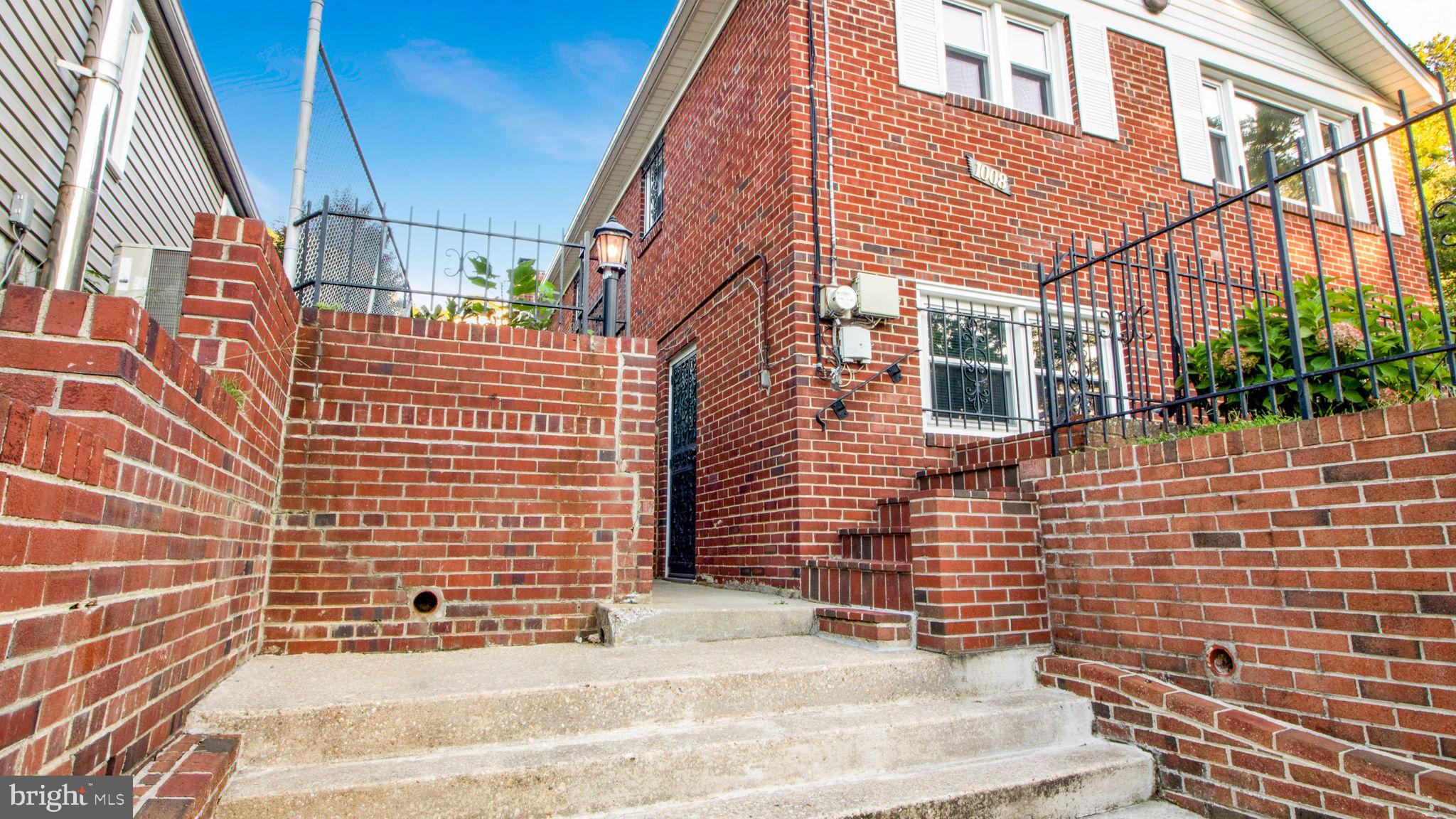 CAPITOL HEIGHTS - Residential