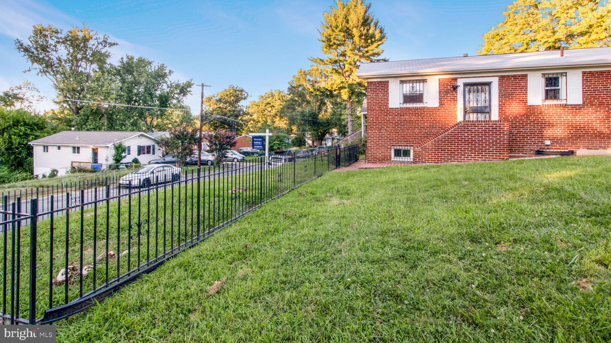 CAPITOL HEIGHTS - Residential