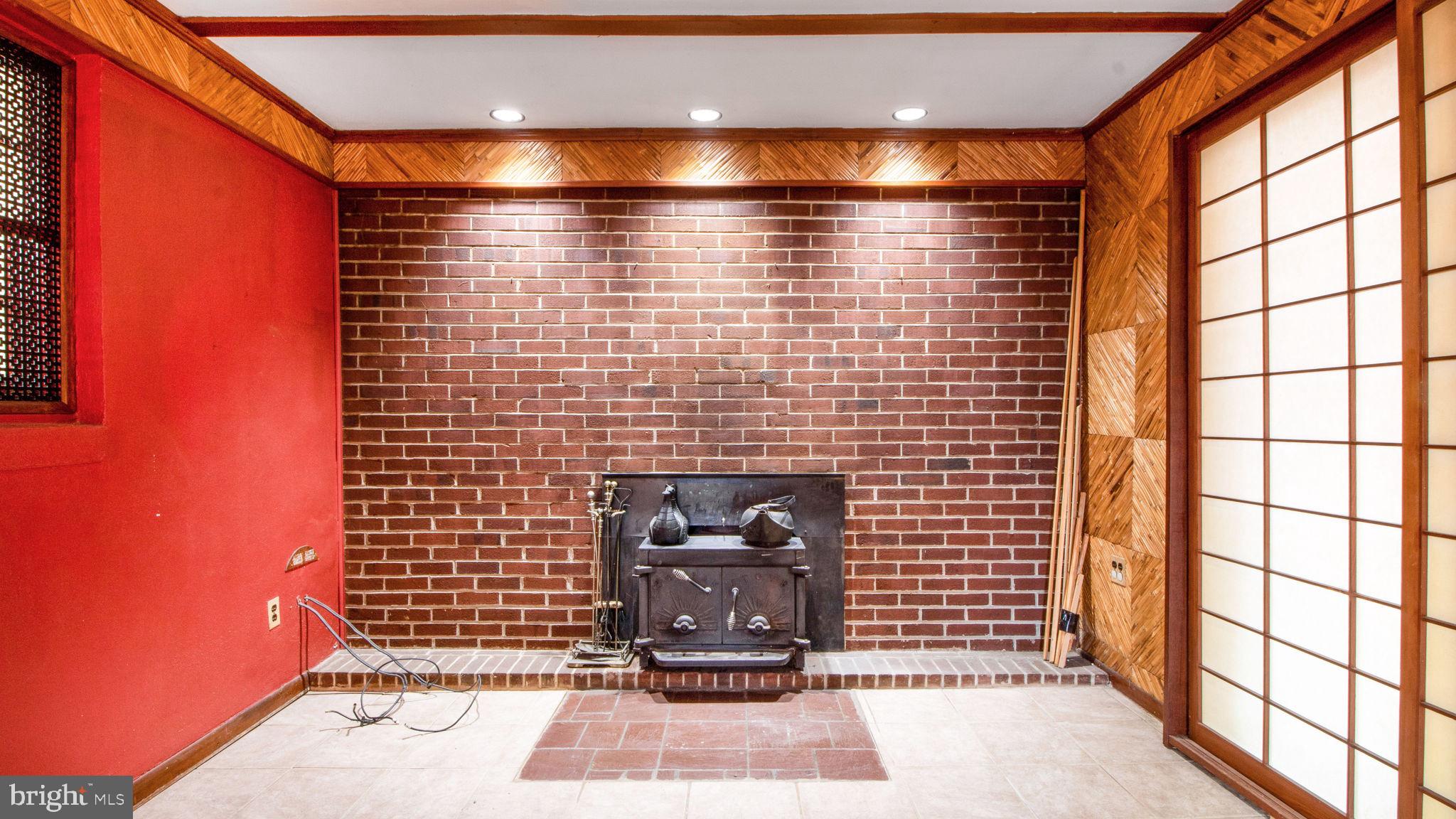 CAPITOL HEIGHTS - Residential