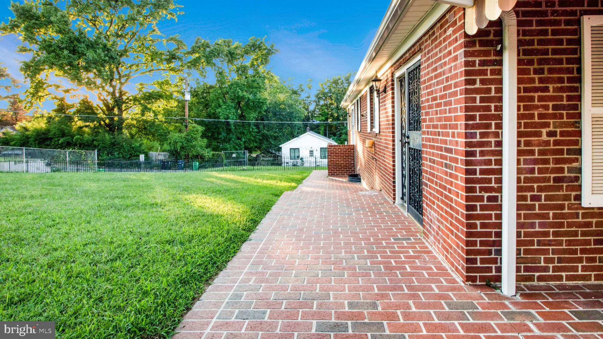 CAPITOL HEIGHTS - Residential