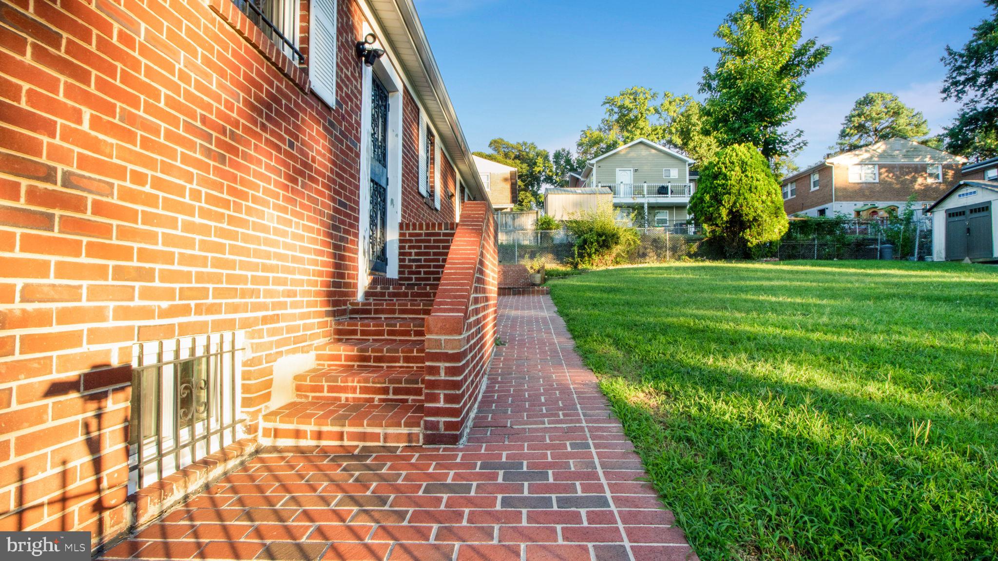 CAPITOL HEIGHTS - Residential