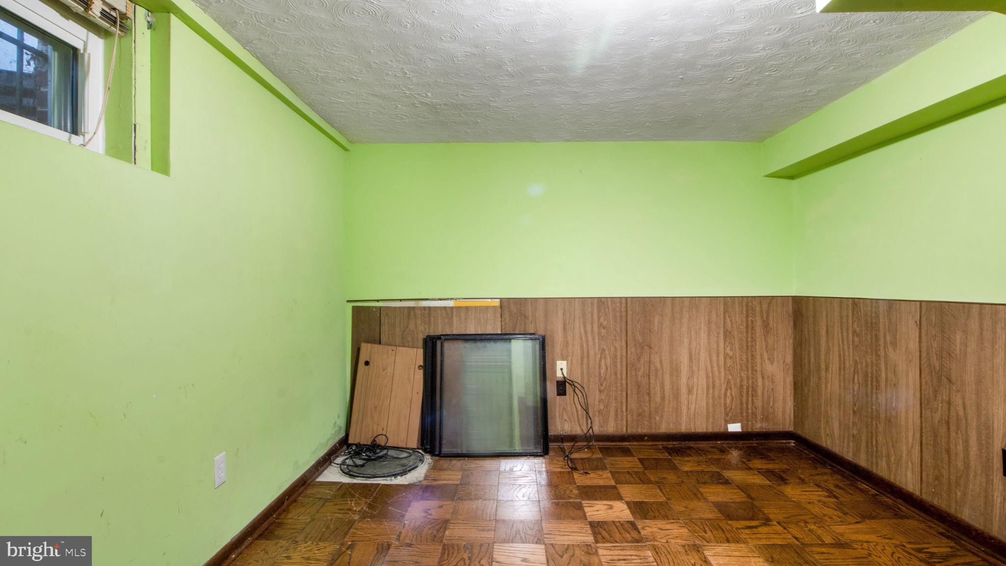 CAPITOL HEIGHTS - Residential