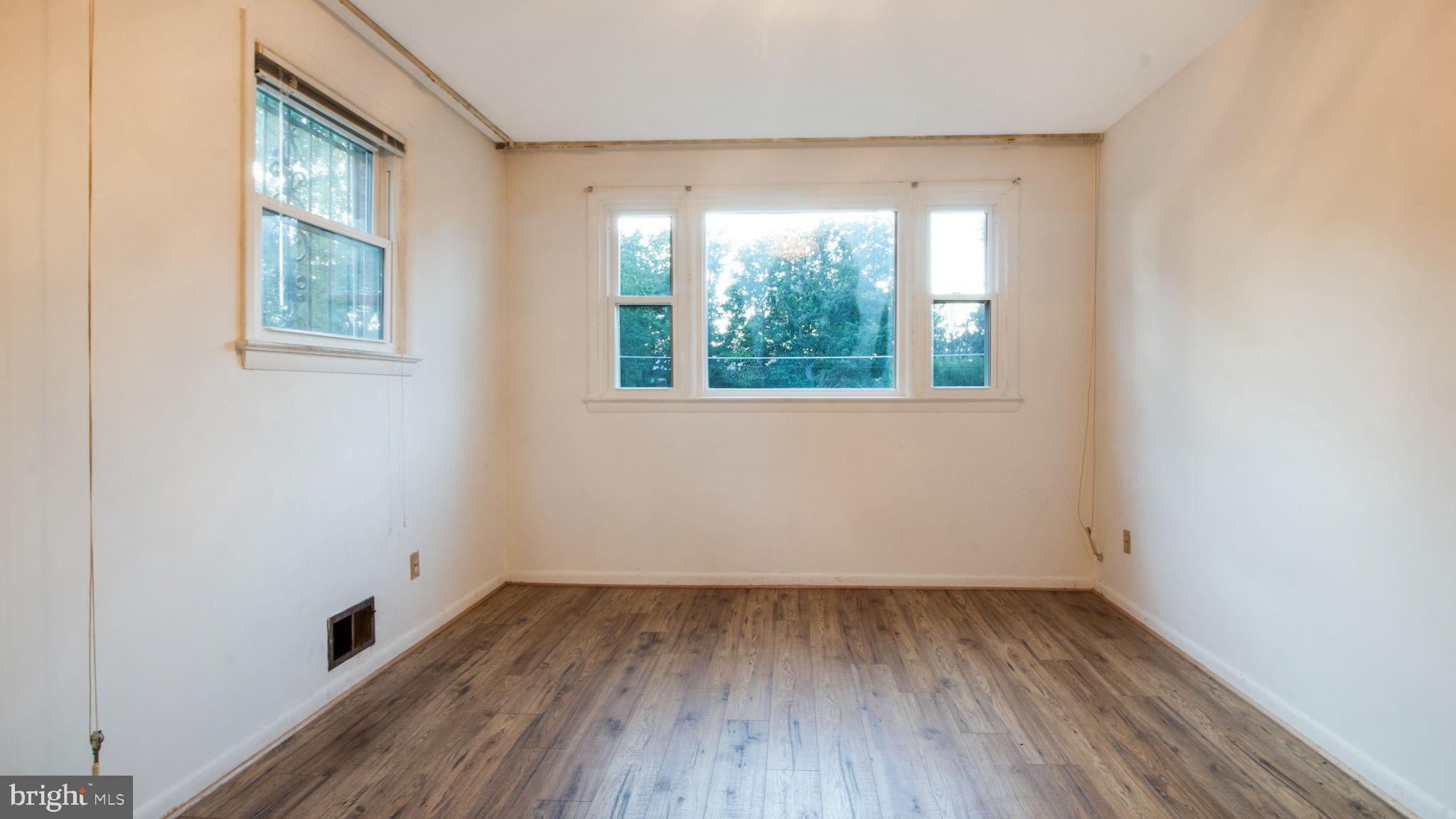 CAPITOL HEIGHTS - Residential