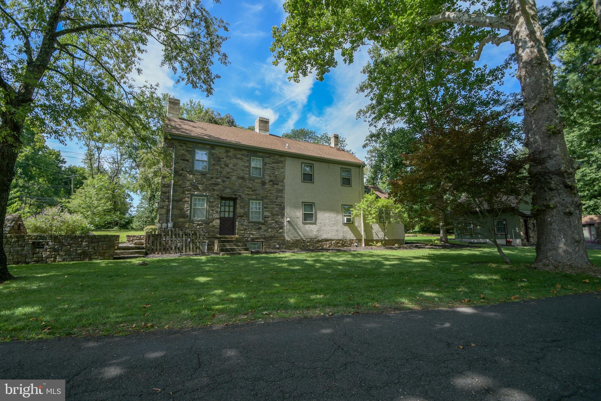 657 JACKSONVILLE ROAD