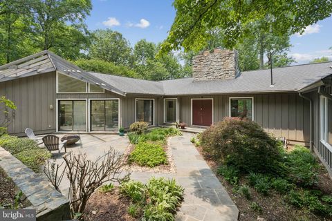 10821 GLEN ROAD POTOMAC MD 20854