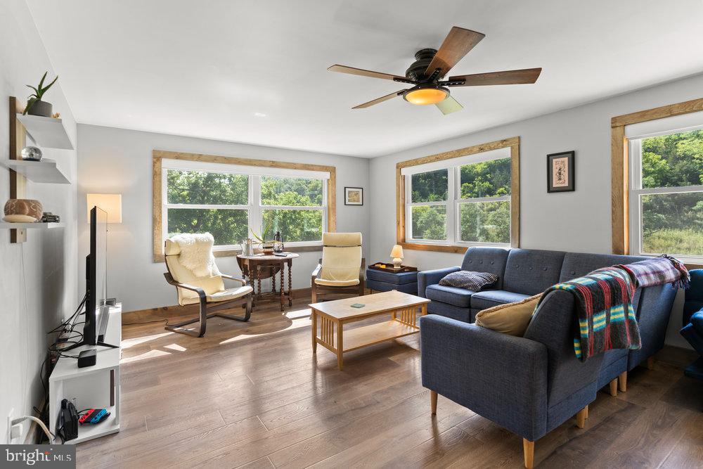 LOST RIVER VALLEY - Residential