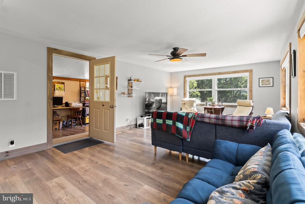 LOST RIVER VALLEY - Residential