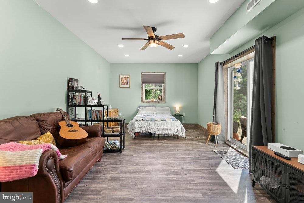 LOST RIVER VALLEY - Residential