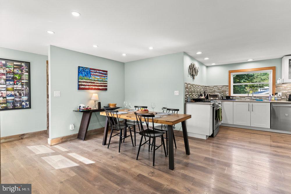 LOST RIVER VALLEY - Residential