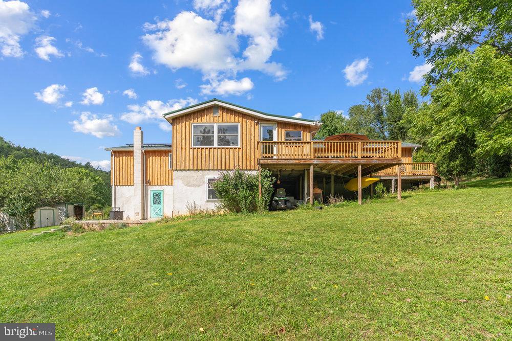 LOST RIVER VALLEY - Residential