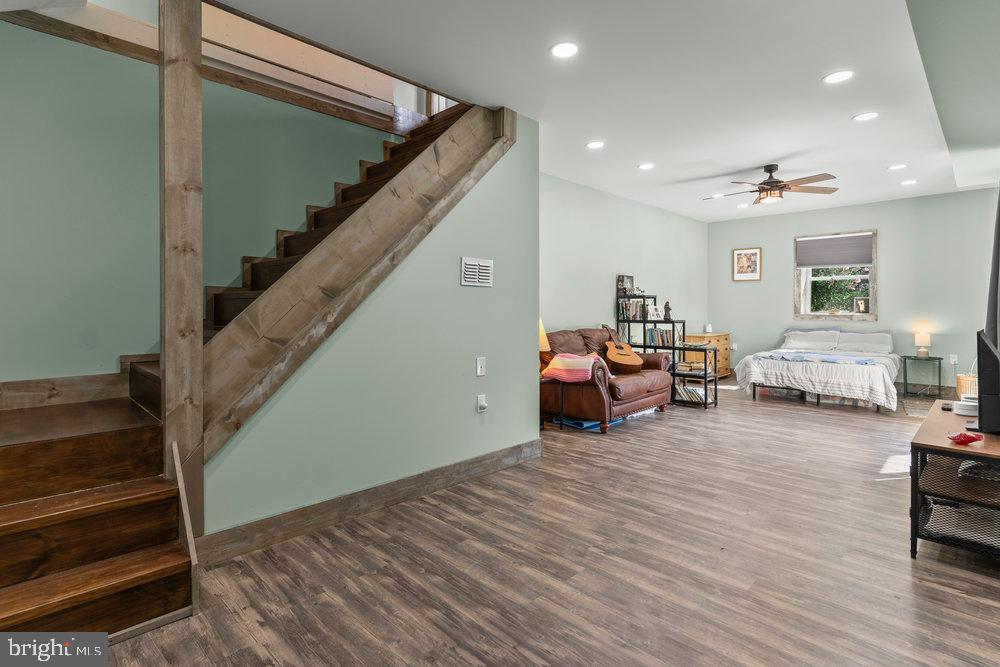 LOST RIVER VALLEY - Residential