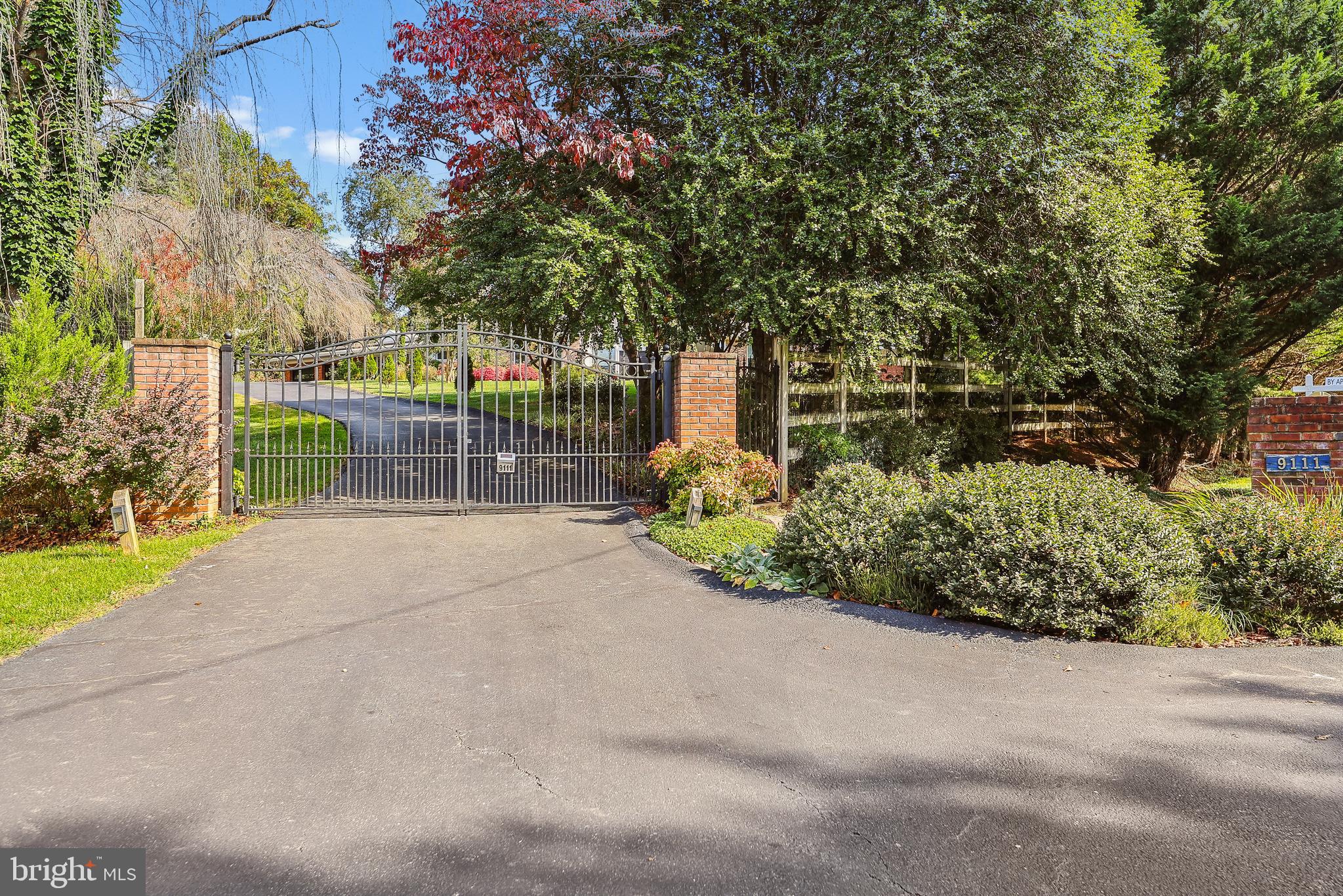 LAKE NORMANDY ESTATES - Residential