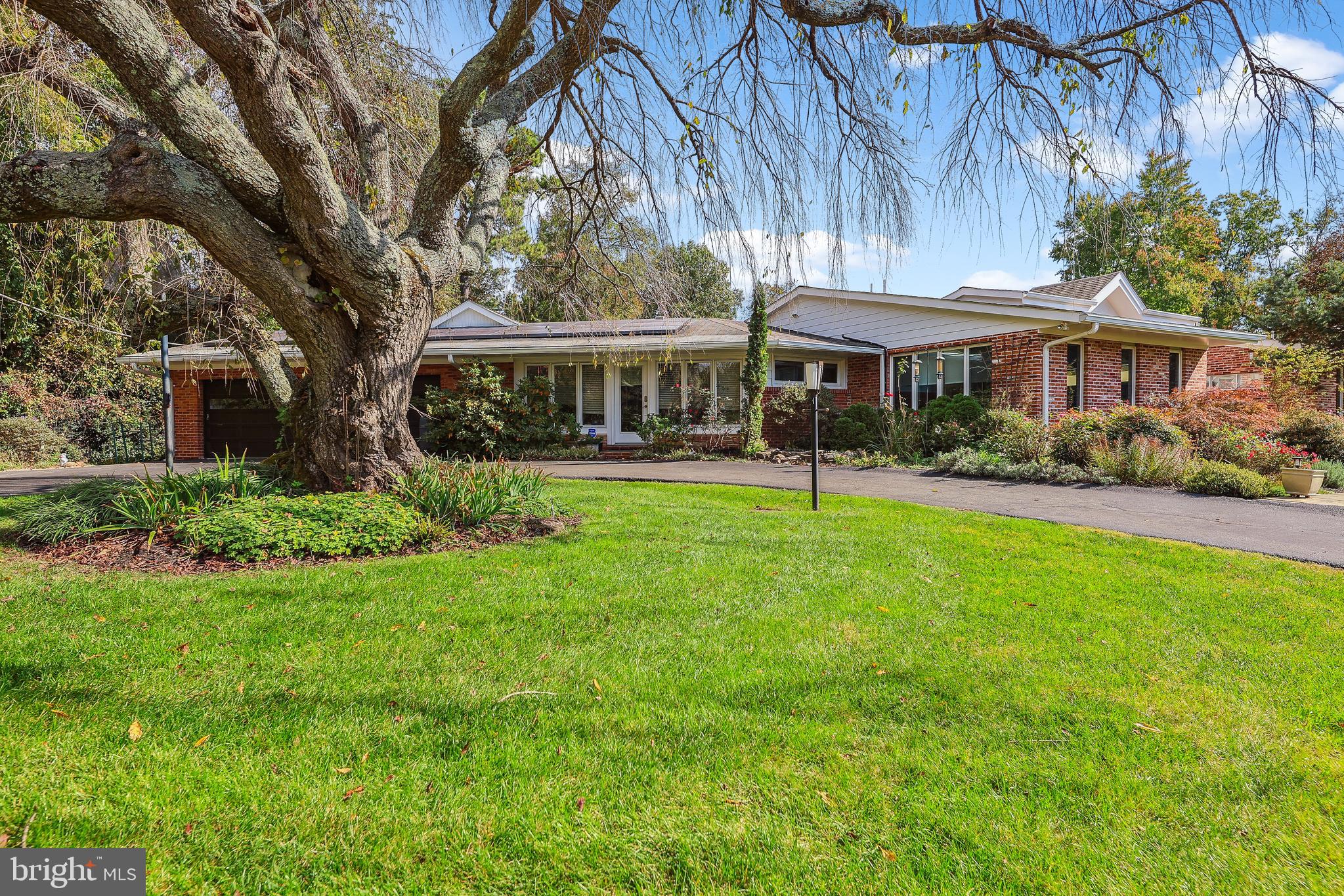 LAKE NORMANDY ESTATES - Residential