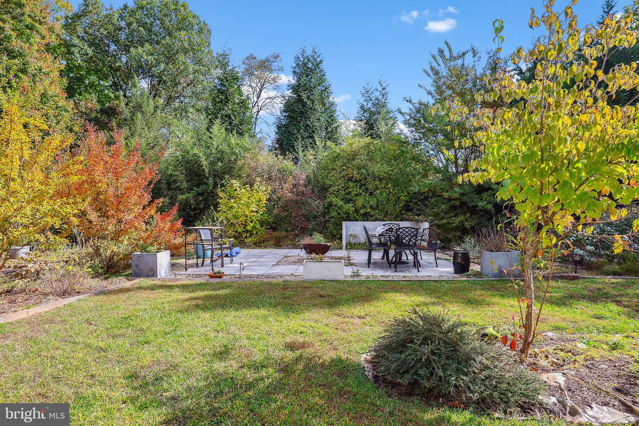 LAKE NORMANDY ESTATES - Residential