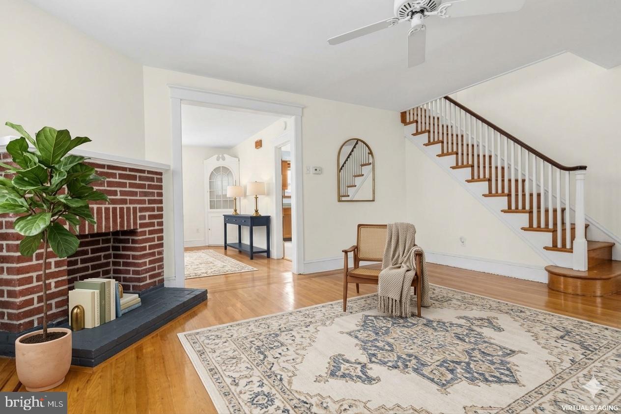 DEARNLEY PARK - Residential