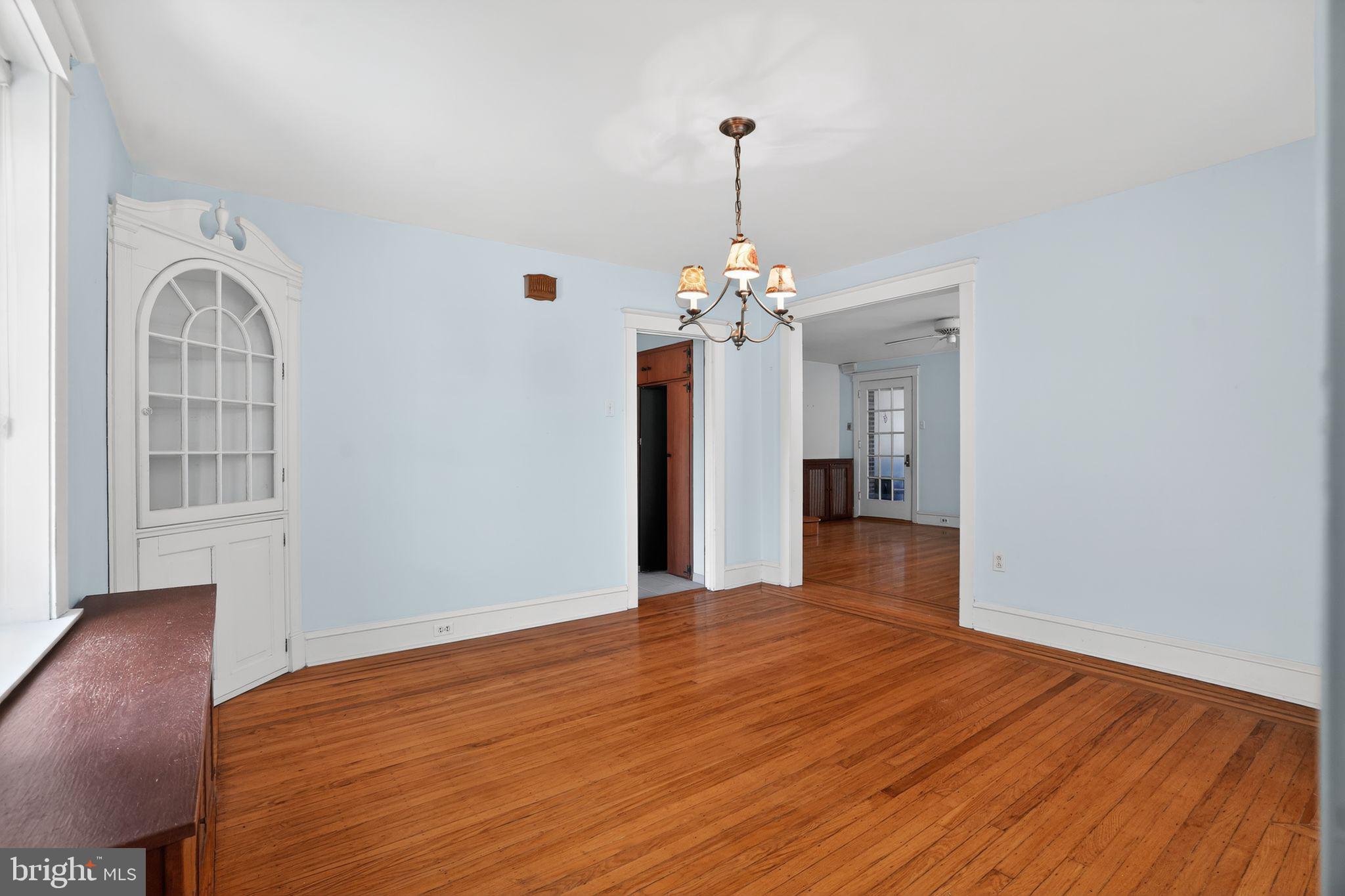 DEARNLEY PARK - Residential