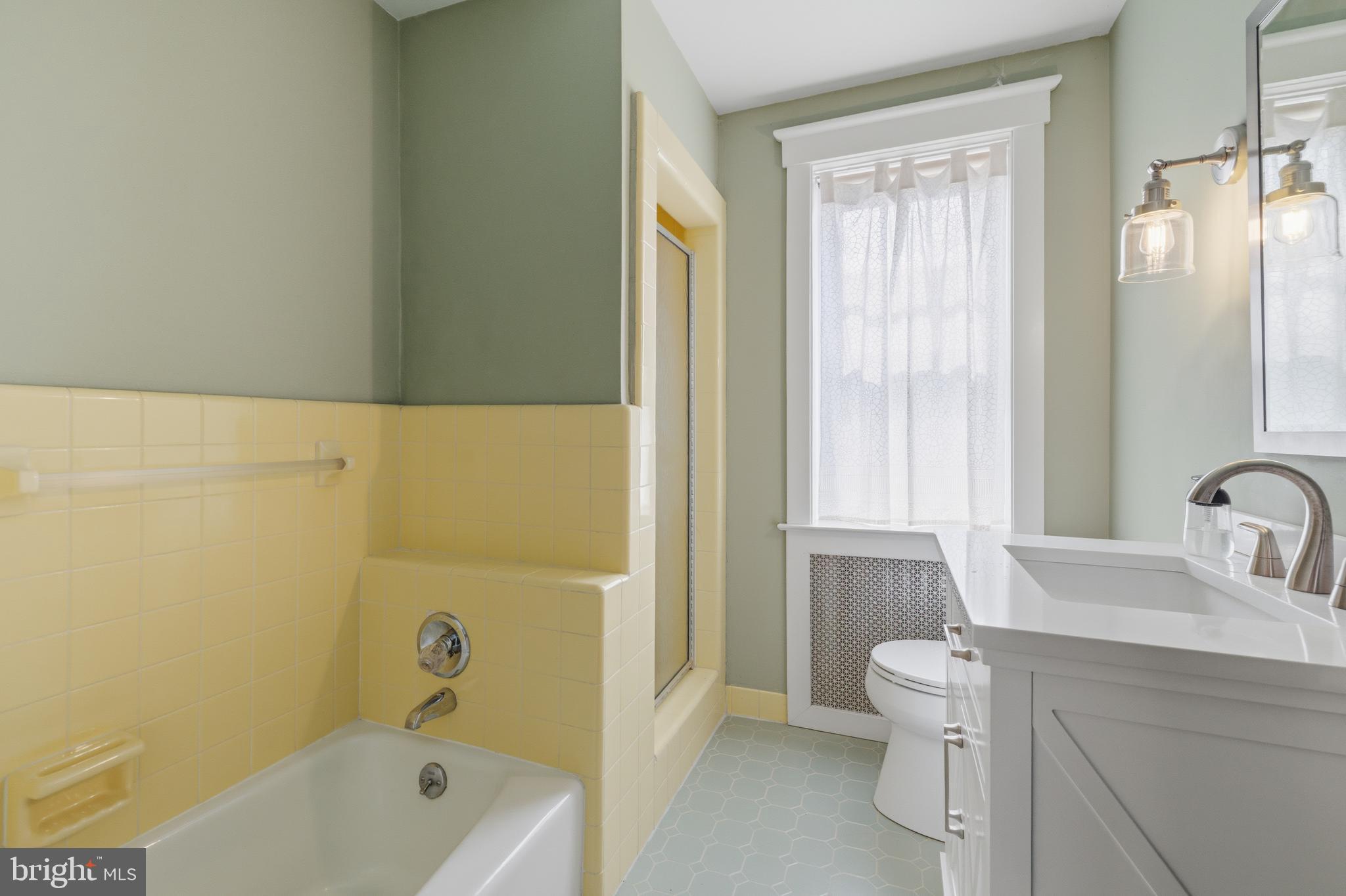 DEARNLEY PARK - Residential