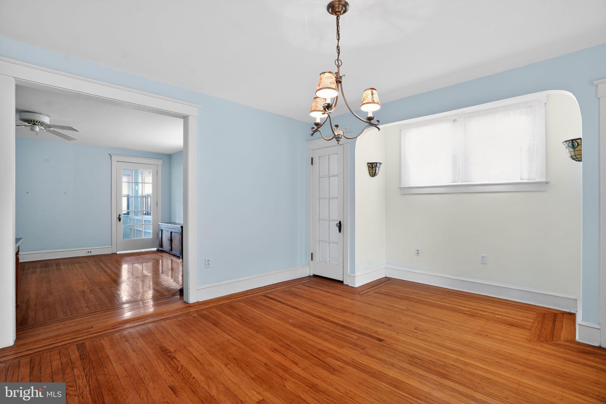 DEARNLEY PARK - Residential