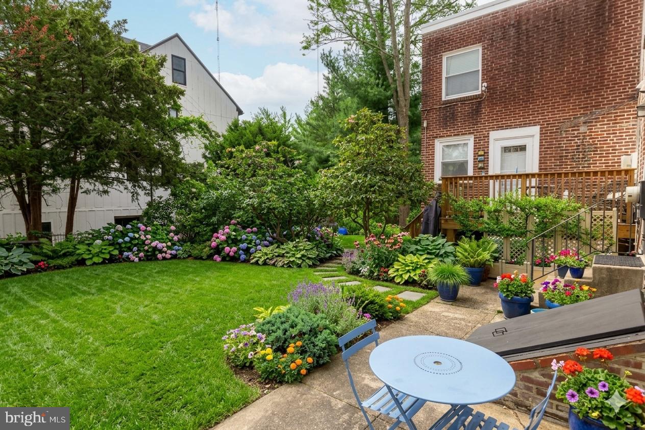 DEARNLEY PARK - Residential