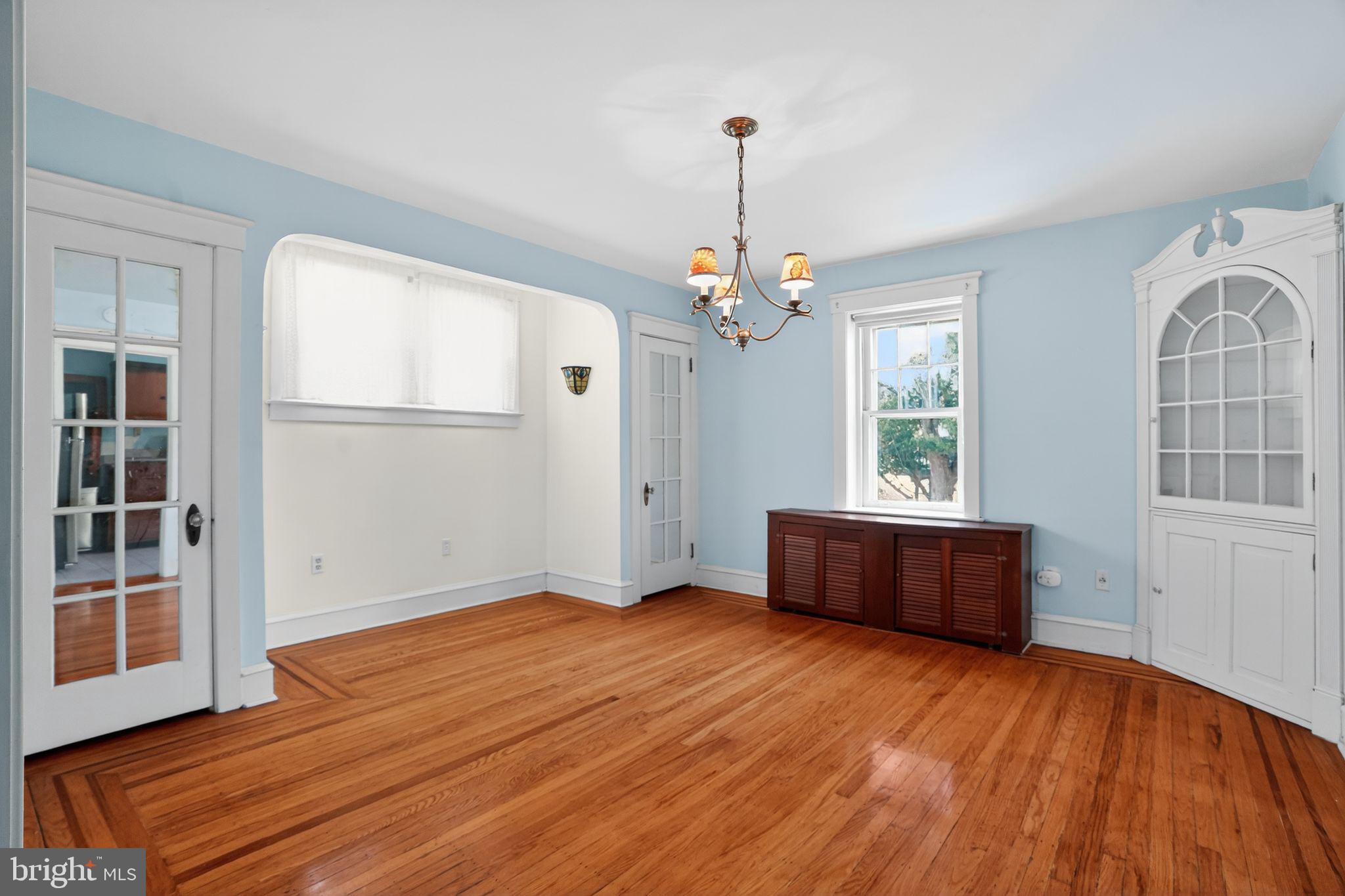 DEARNLEY PARK - Residential