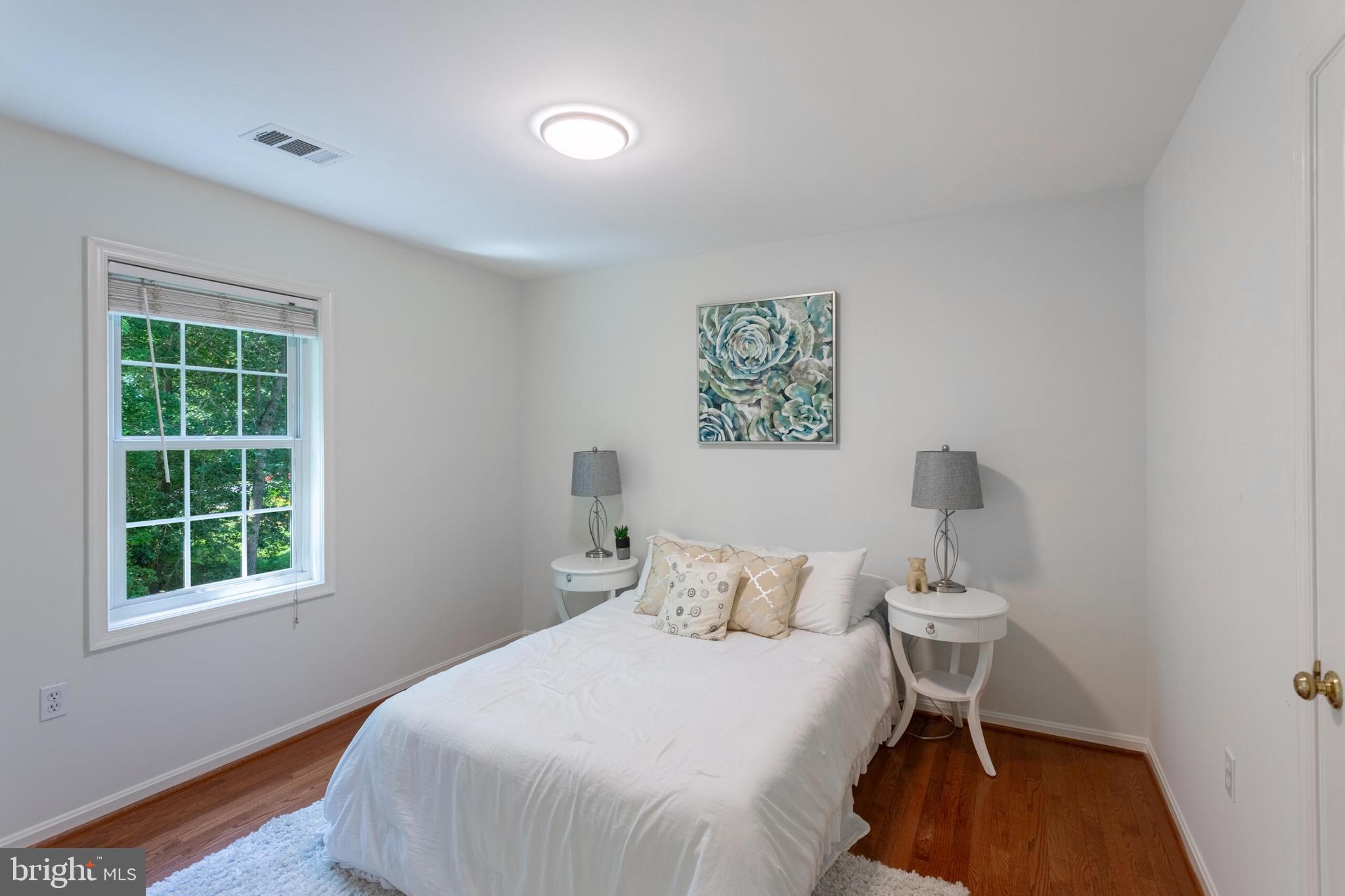 SOUTHPORT - Residential