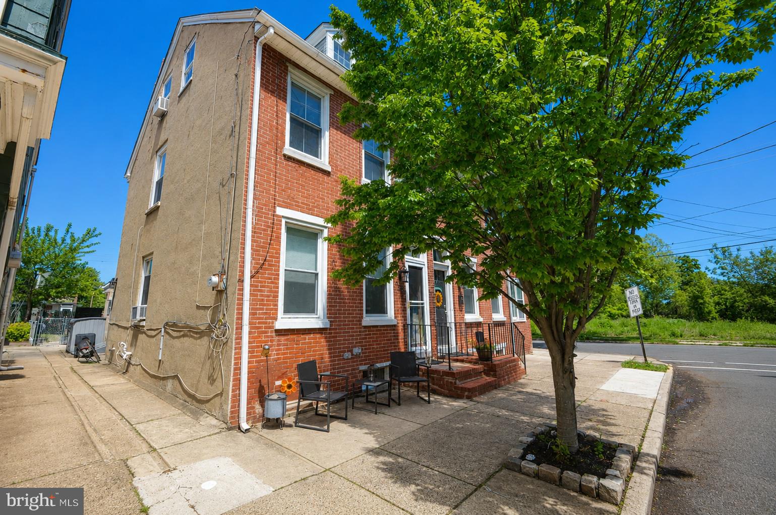 343 PENN STREET