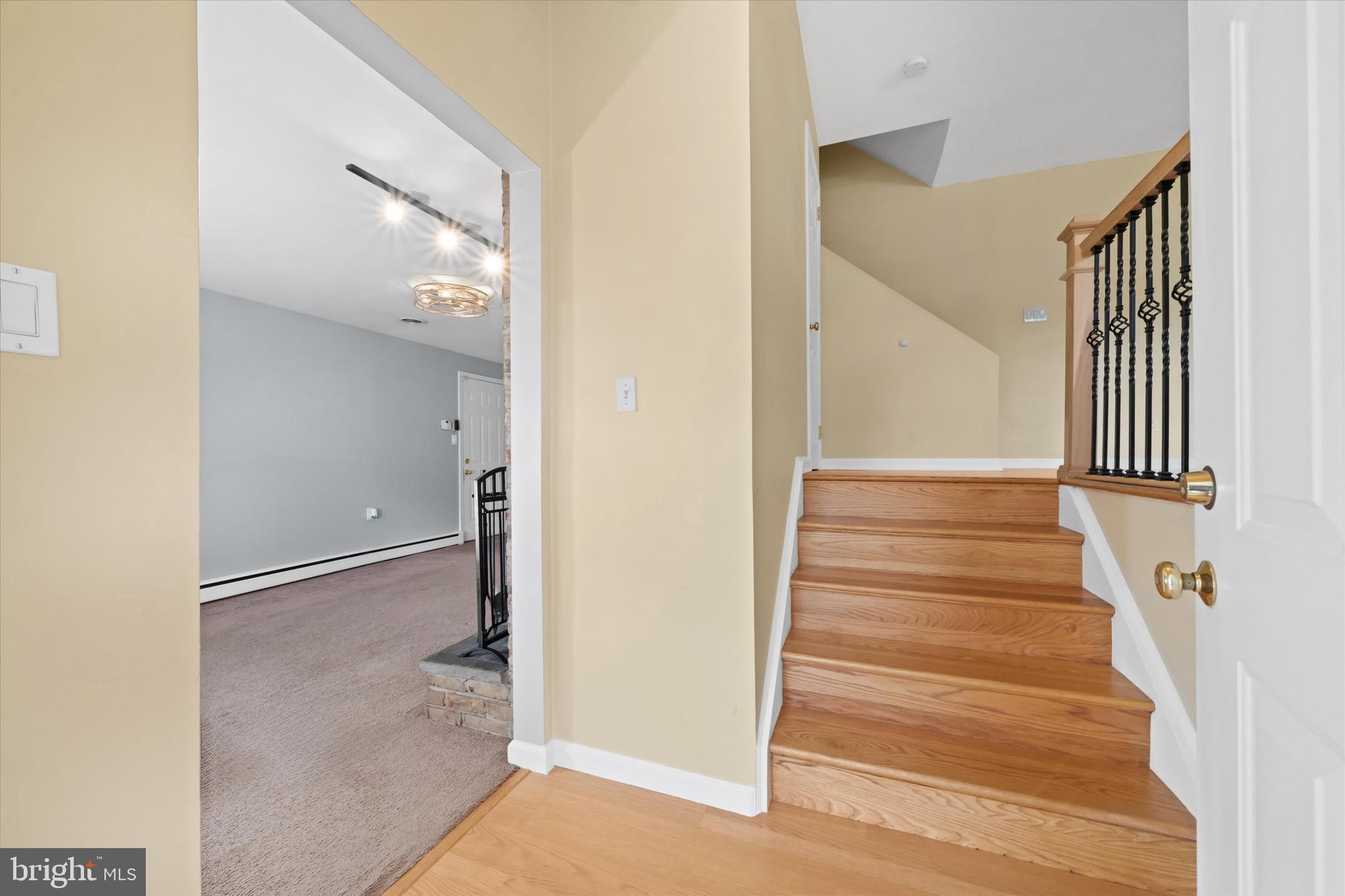 3 ALCOTT DRIVE