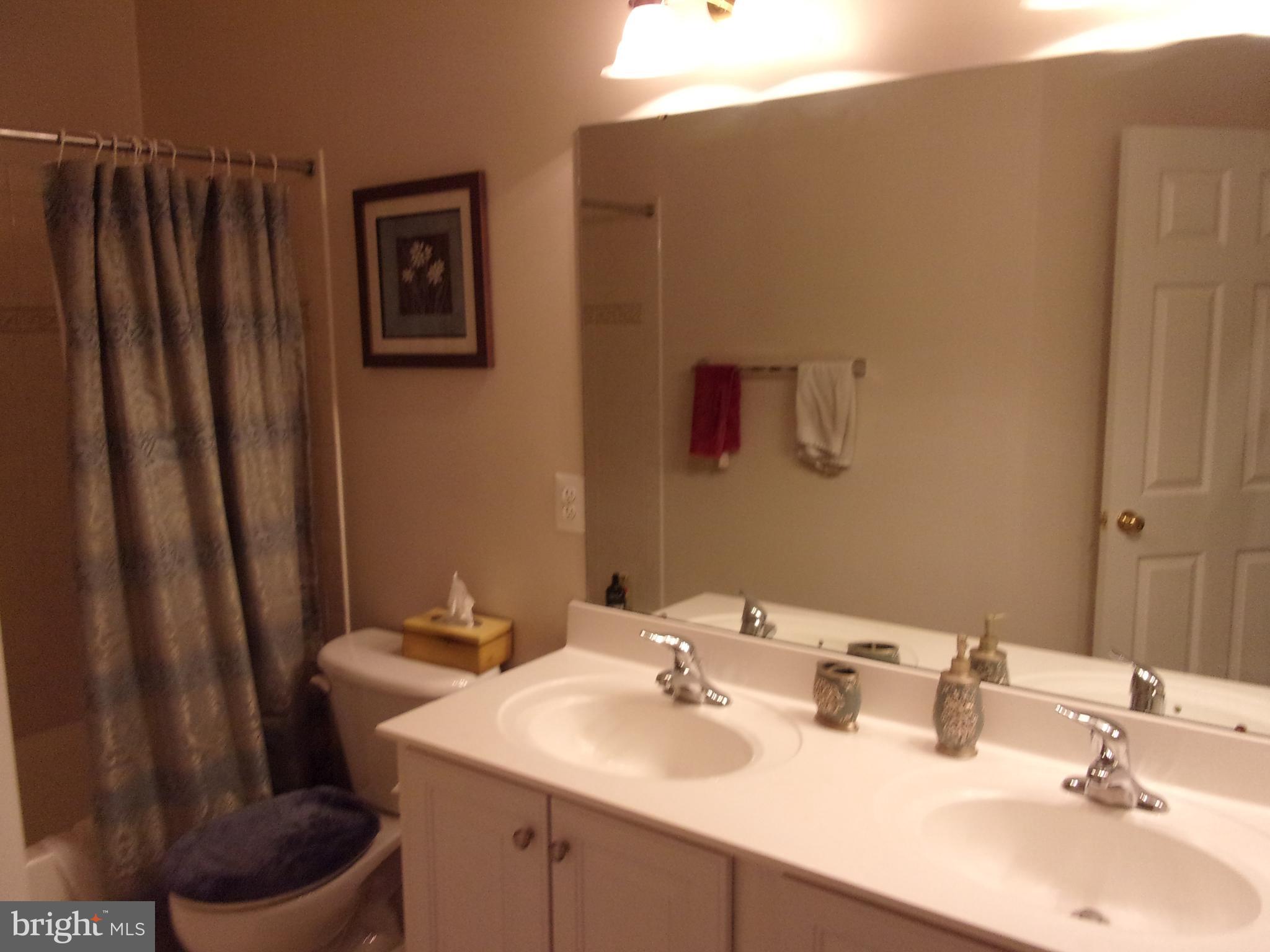 POTOMAC CLUB - Residential Lease