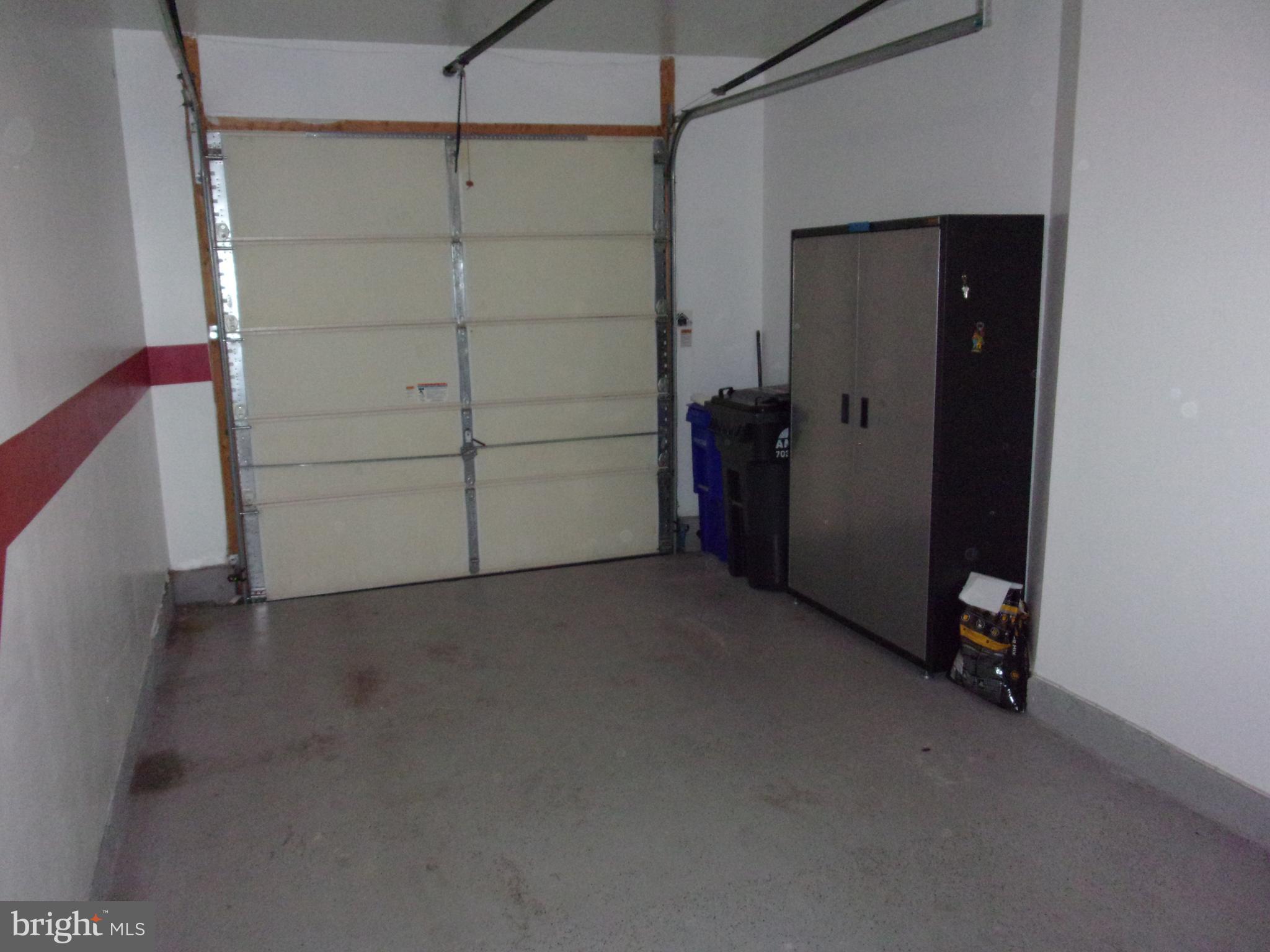 POTOMAC CLUB - Residential Lease