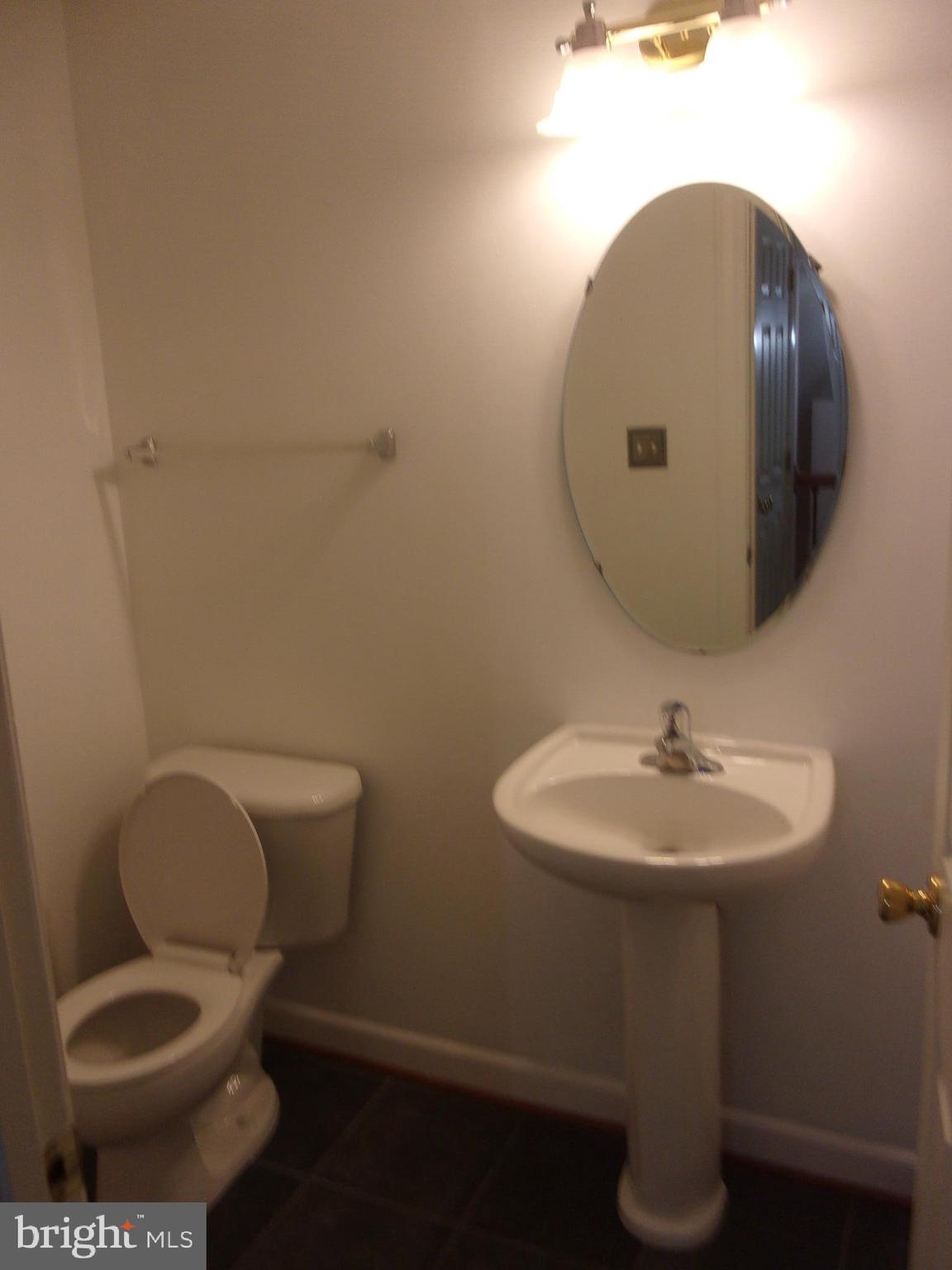 POTOMAC CLUB - Residential Lease