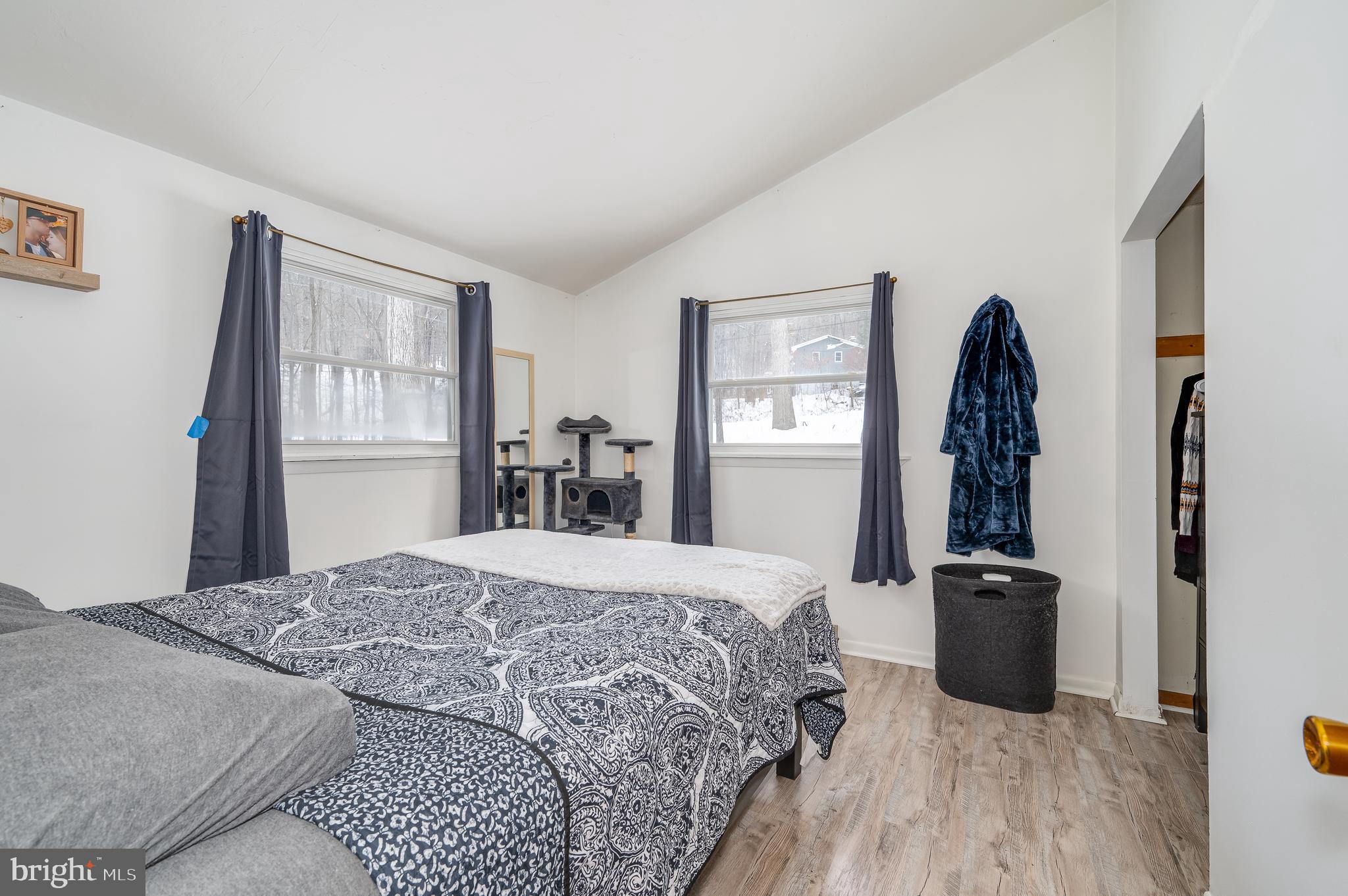 GLENWOOD FOREST - Residential