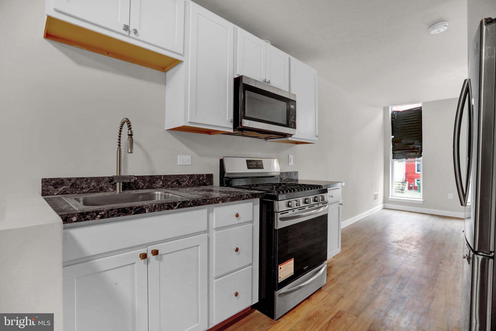 SANDTOWN-WINCHESTER - Residential Lease