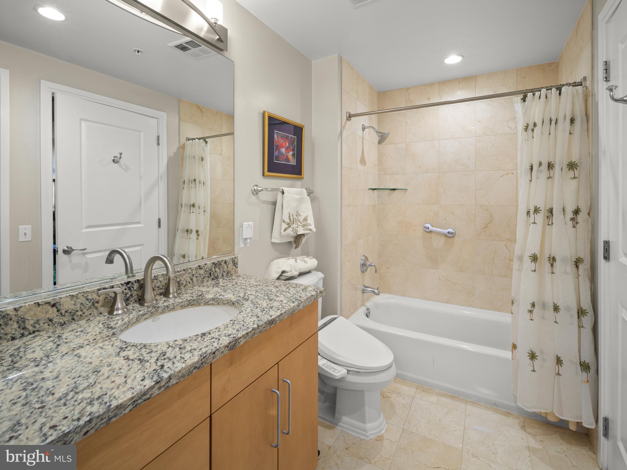 ONE PARK CREST - Residential Lease