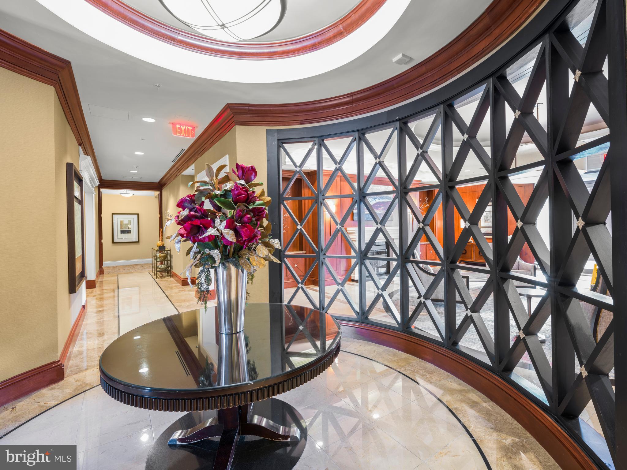 ONE PARK CREST - Residential Lease