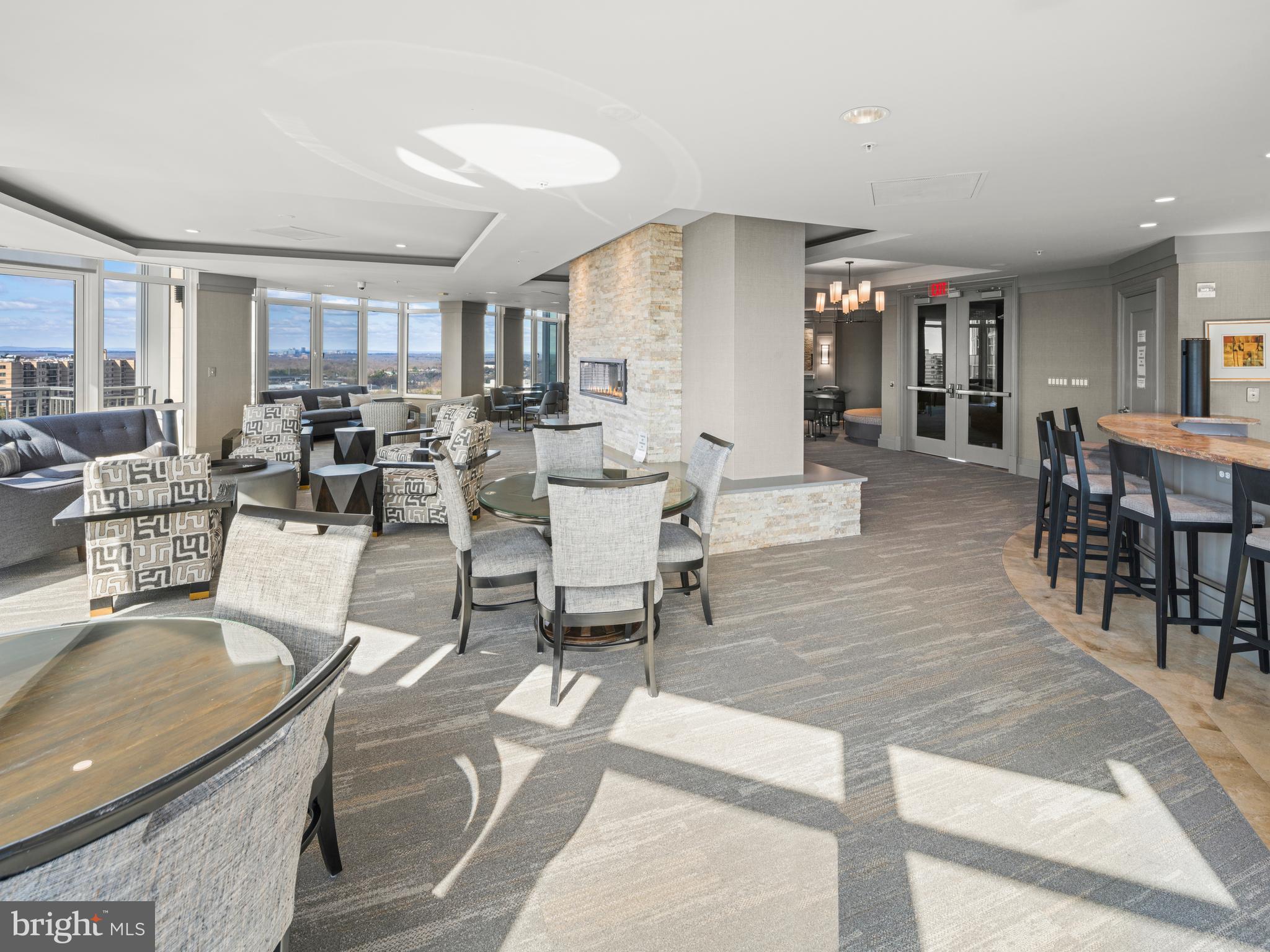 ONE PARK CREST - Residential Lease