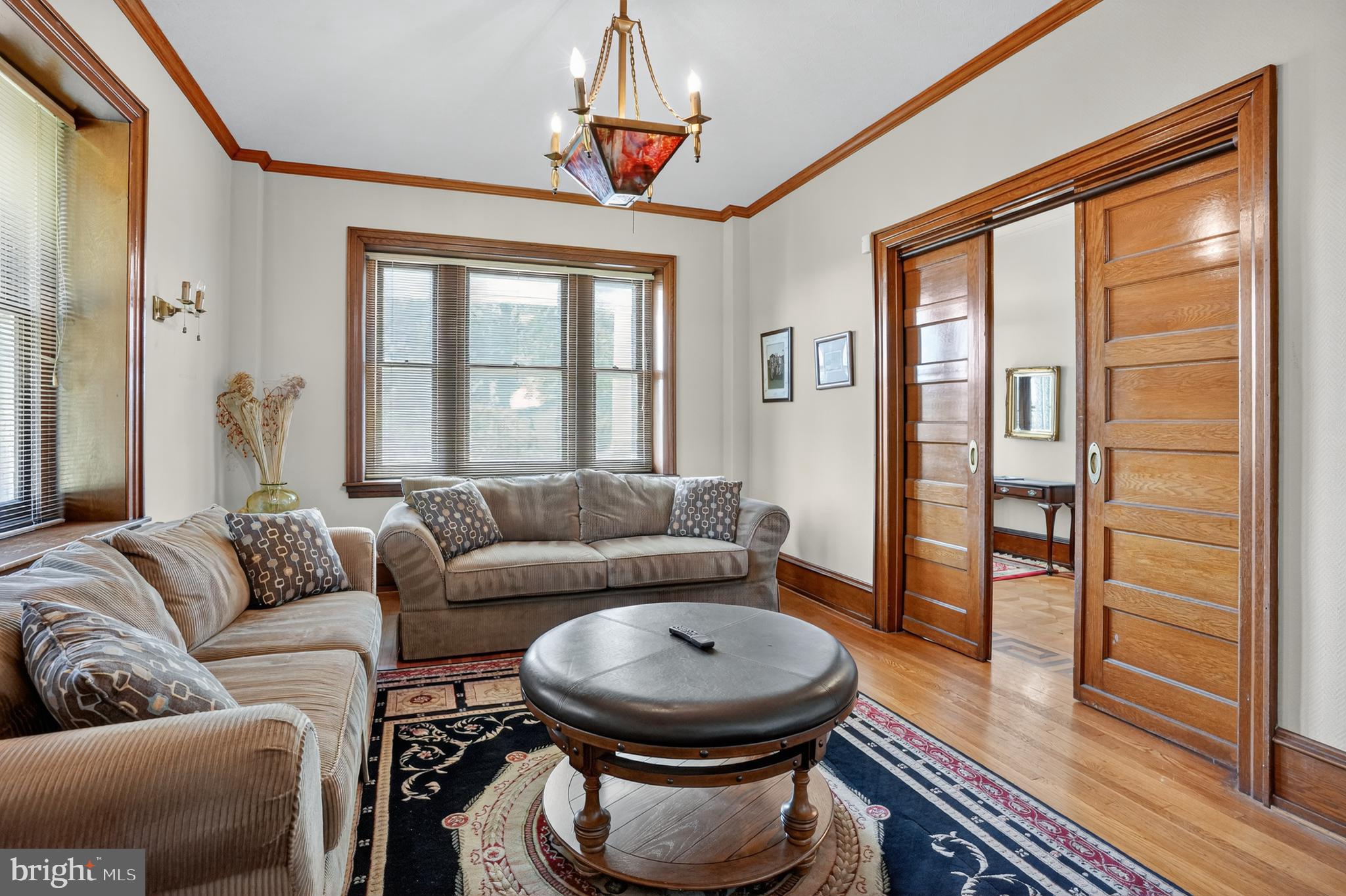 ROXBOROUGH - Residential