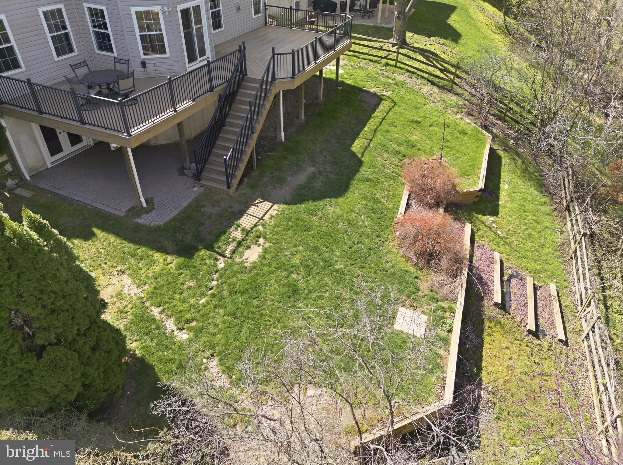 HUNTERS RIDGE - Residential